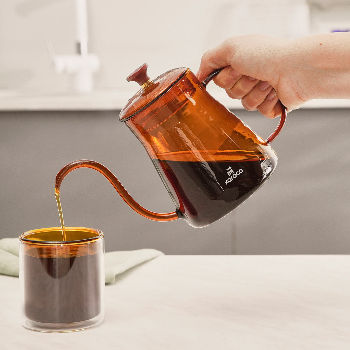 Karaca Martina Borosilicate Glass Coffee Kettle Orange 600 ml 153.03.08.4871 - Coffee and Tea Pots - ebarza Furniture UAE | Shop Modern Furniture in Abu Dhabi & Dubai - مفروشات ايبازرا في الامارات | تسوق اثاث عصري وديكورات مميزة في دبي وابوظبي