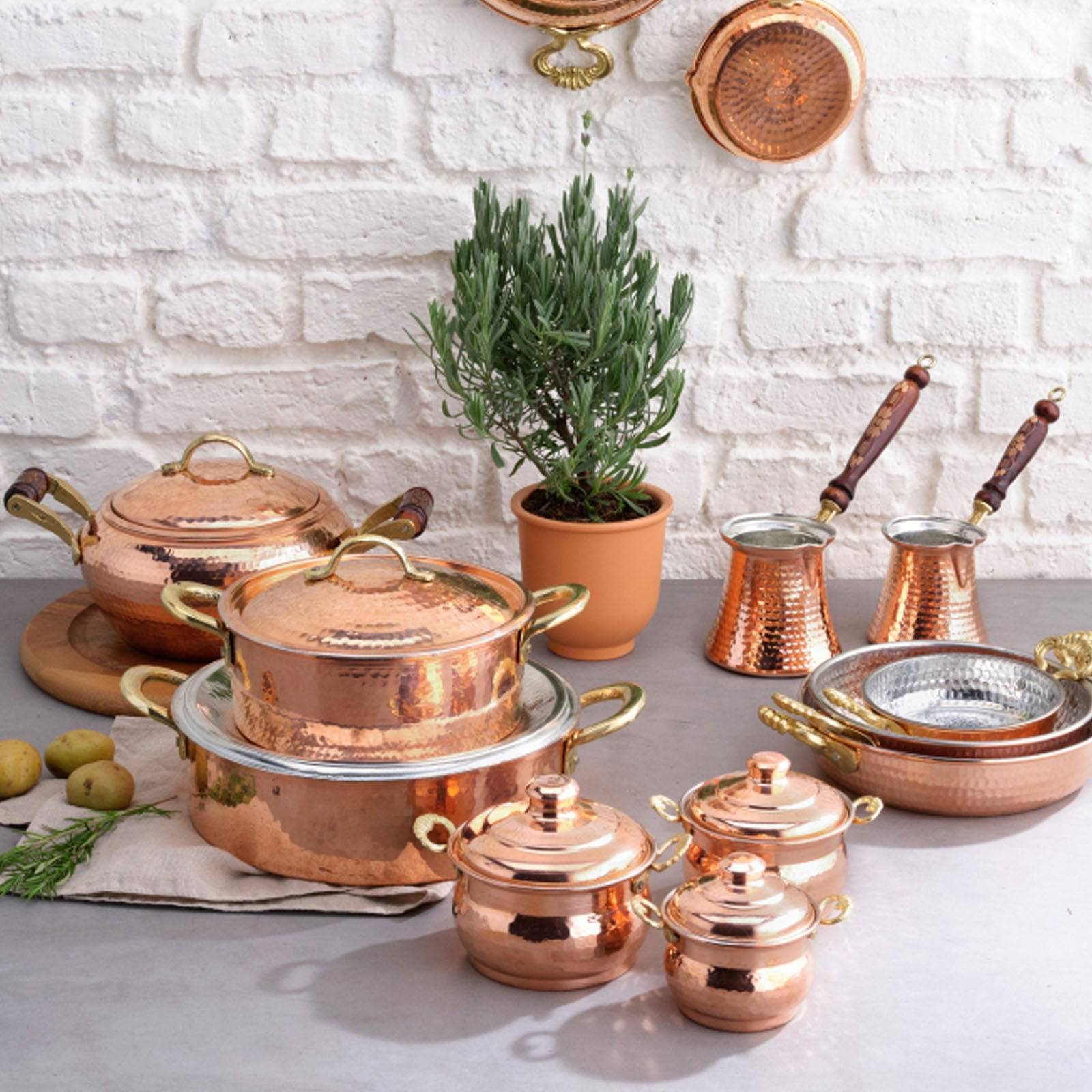 Karaca Mesopotamia Copper 20 Cm Cup Pot 153.03.08.0064 - Cookware Sets - ebarza Furniture UAE | Shop Modern Furniture in Abu Dhabi & Dubai - مفروشات ايبازرا في الامارات | تسوق اثاث عصري وديكورات مميزة في دبي وابوظبي
