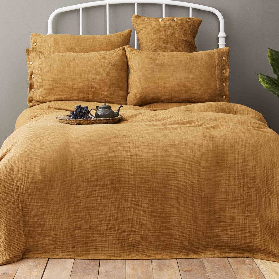 Karaca Nautica Home Bow Mustard Double-Sided Single Muslin Bedspread Set 180.01.01.0432 - Bedding - ebarza Furniture UAE | Shop Modern Furniture in Abu Dhabi & Dubai - مفروشات ايبازرا في الامارات | تسوق اثاث عصري وديكورات مميزة في دبي وابوظبي