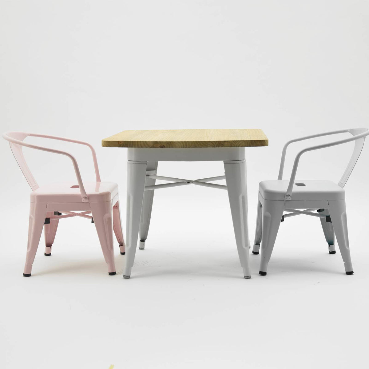 Display of a metal kids chair by RUDI, model K01-W, featuring a sturdy frame and child-friendly design.