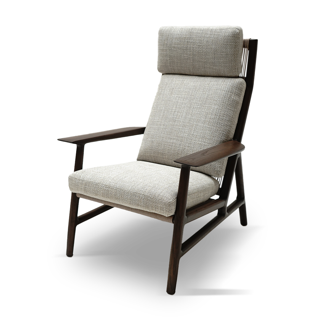 HOMAGE KOLTUK Lema Lounge Chair Lema006 in modern design with plush upholstery and sleek wooden legs.