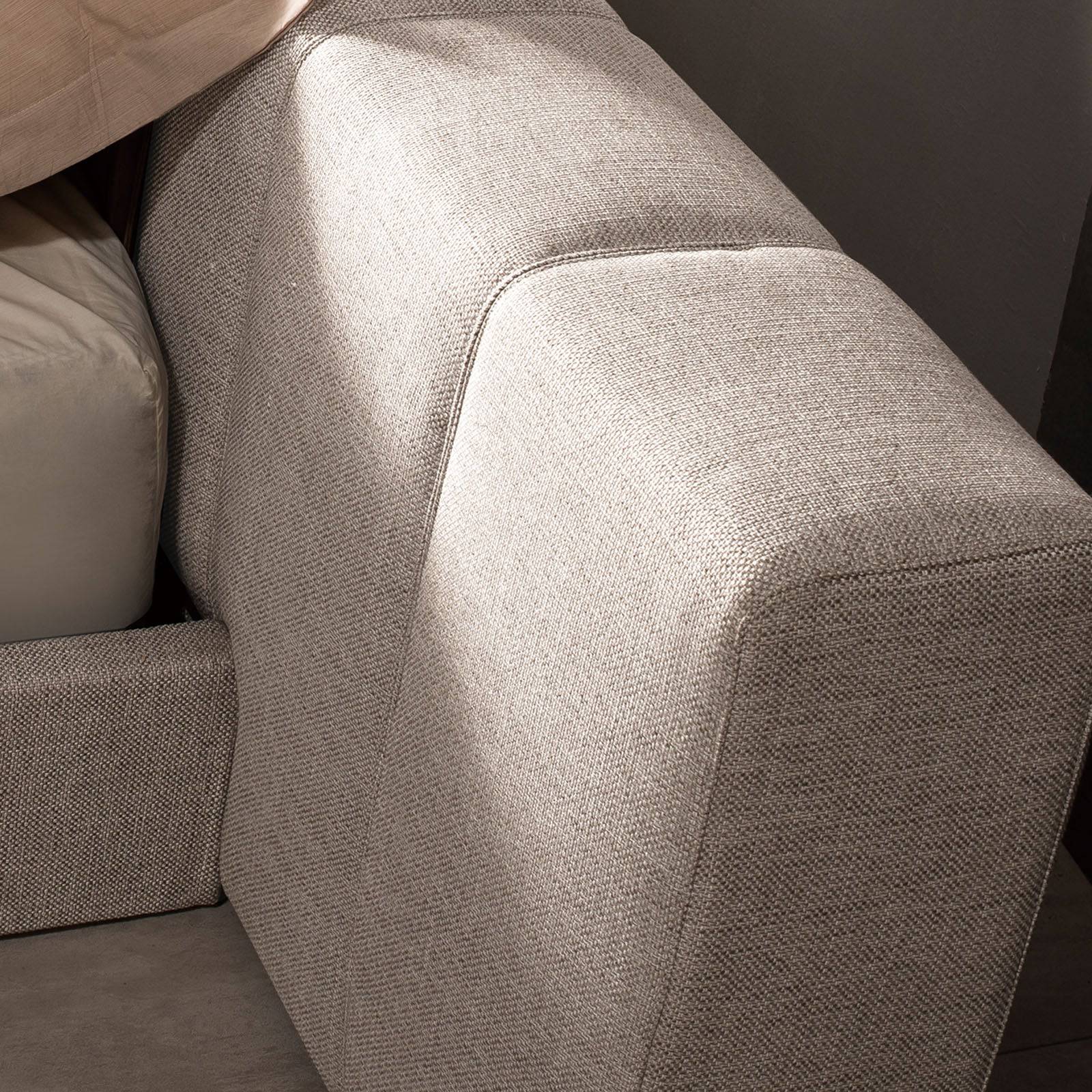 Monte King Size Bed B007 - Bedsteads - ebarza Furniture UAE | Shop Modern Furniture in Abu Dhabi & Dubai - مفروشات ايبازرا في الامارات | تسوق اثاث عصري وديكورات مميزة في دبي وابوظبي