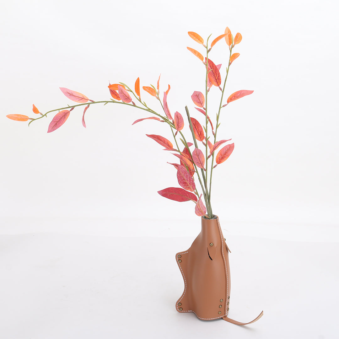 Mouse Vase/Sculpture KB3024 - Vases - ebarza Furniture UAE | Shop Modern Furniture in Abu Dhabi & Dubai - مفروشات ايبازرا في الامارات | تسوق اثاث عصري وديكورات مميزة في دبي وابوظبي