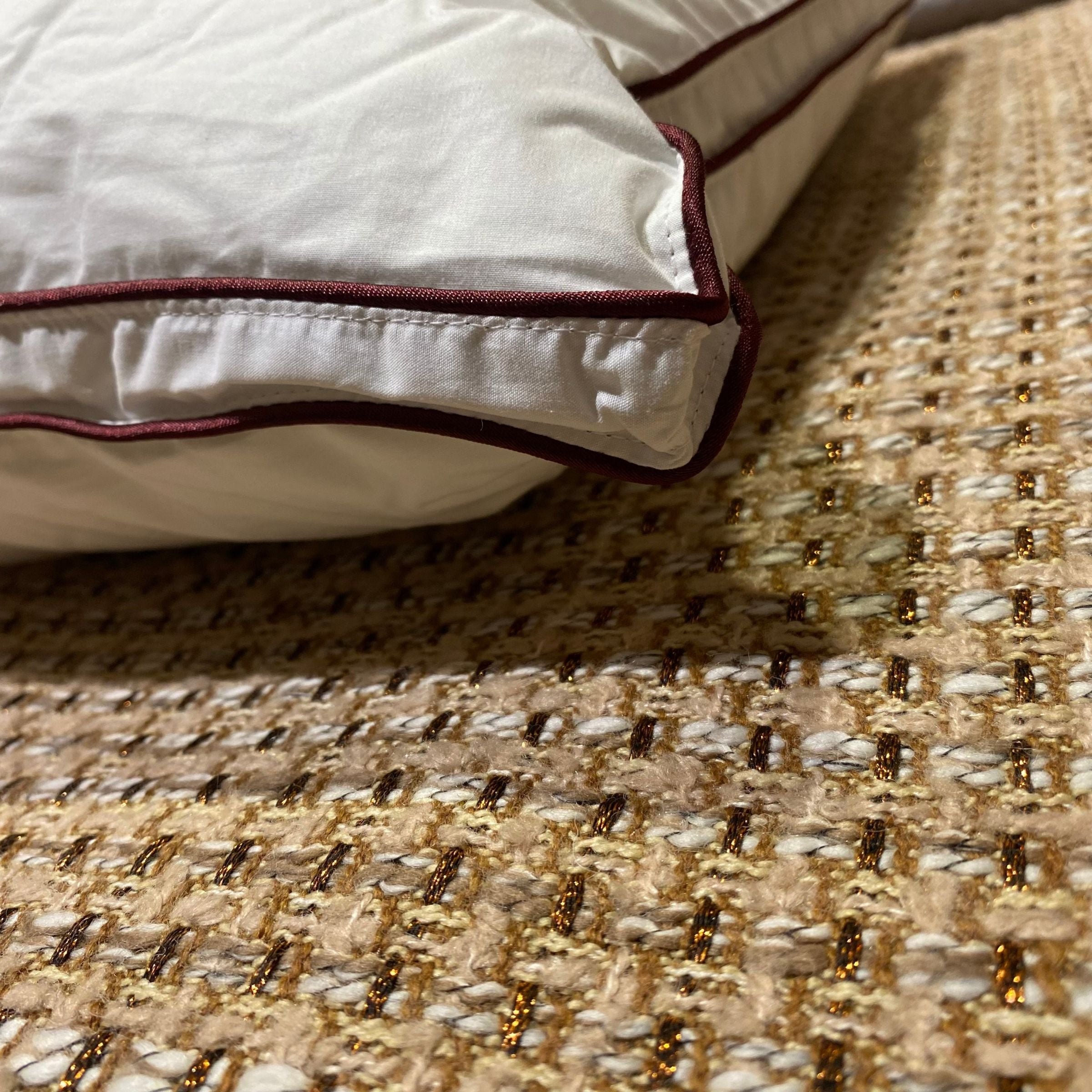 Nanofiber Pillow 50X70 Cm 010505385 / 010105385 - Bedding - ebarza Furniture UAE | Shop Modern Furniture in Abu Dhabi & Dubai - مفروشات ايبازرا في الامارات | تسوق اثاث عصري وديكورات مميزة في دبي وابوظبي