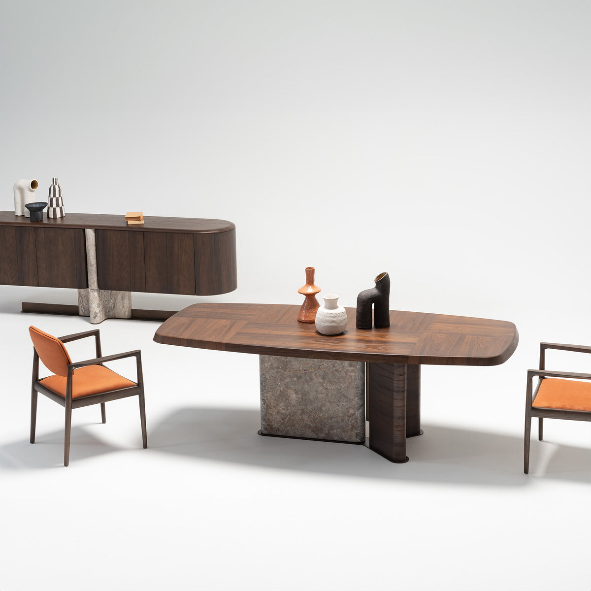HOMAGE KOLTUK Odeon dining table 2.78 with a sleek wooden surface, modern design, ideal for contemporary dining rooms.