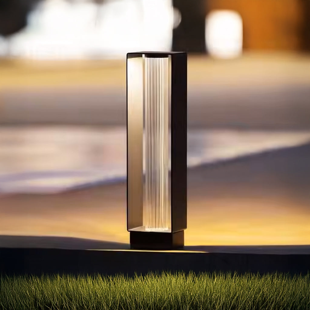Outdoor Floor Lamp LWC541-620 - Outdoor lightings - ebarza Furniture UAE | Shop Modern Furniture in Abu Dhabi & Dubai - مفروشات ايبازرا في الامارات | تسوق اثاث عصري وديكورات مميزة في دبي وابوظبي