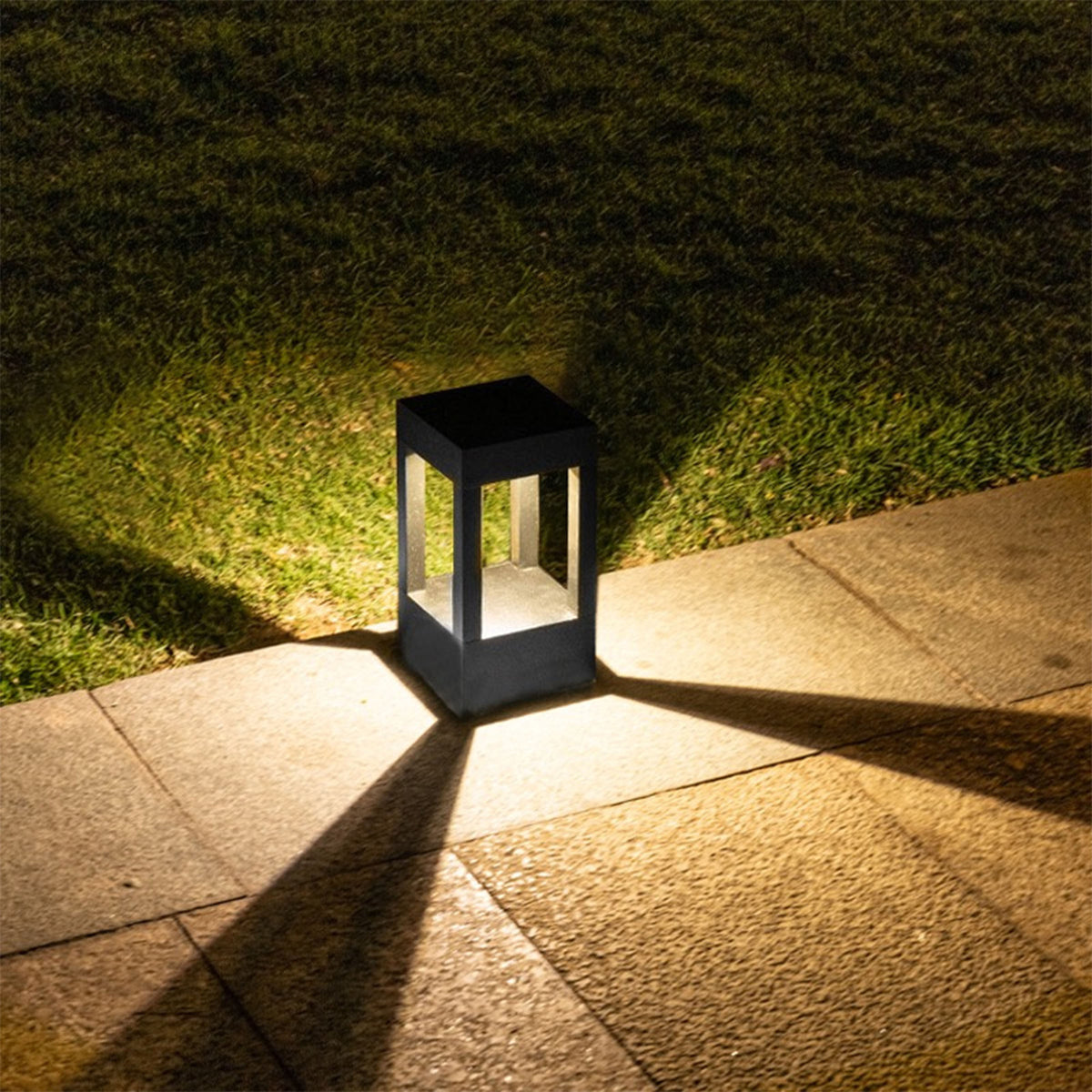 Beacon outdoor lawn light HTD-K-2909, weather-resistant outdoor lighting fixture with modern design, ideal for garden illumination.