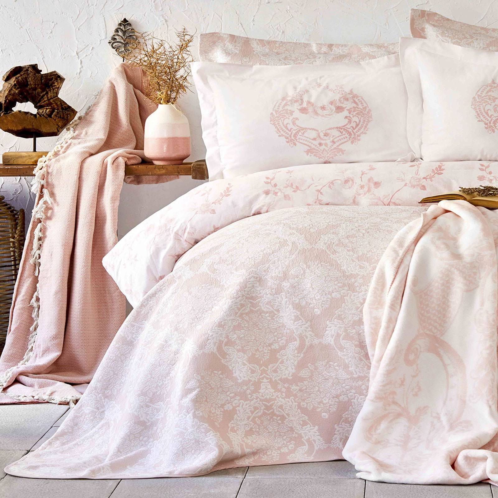 Quatre Royal Satin Podra 6 Piece Pique Blanket Duet Set 200.15.01.0081 - Bedding - ebarza Furniture UAE | Shop Modern Furniture in Abu Dhabi & Dubai - مفروشات ايبازرا في الامارات | تسوق اثاث عصري وديكورات مميزة في دبي وابوظبي