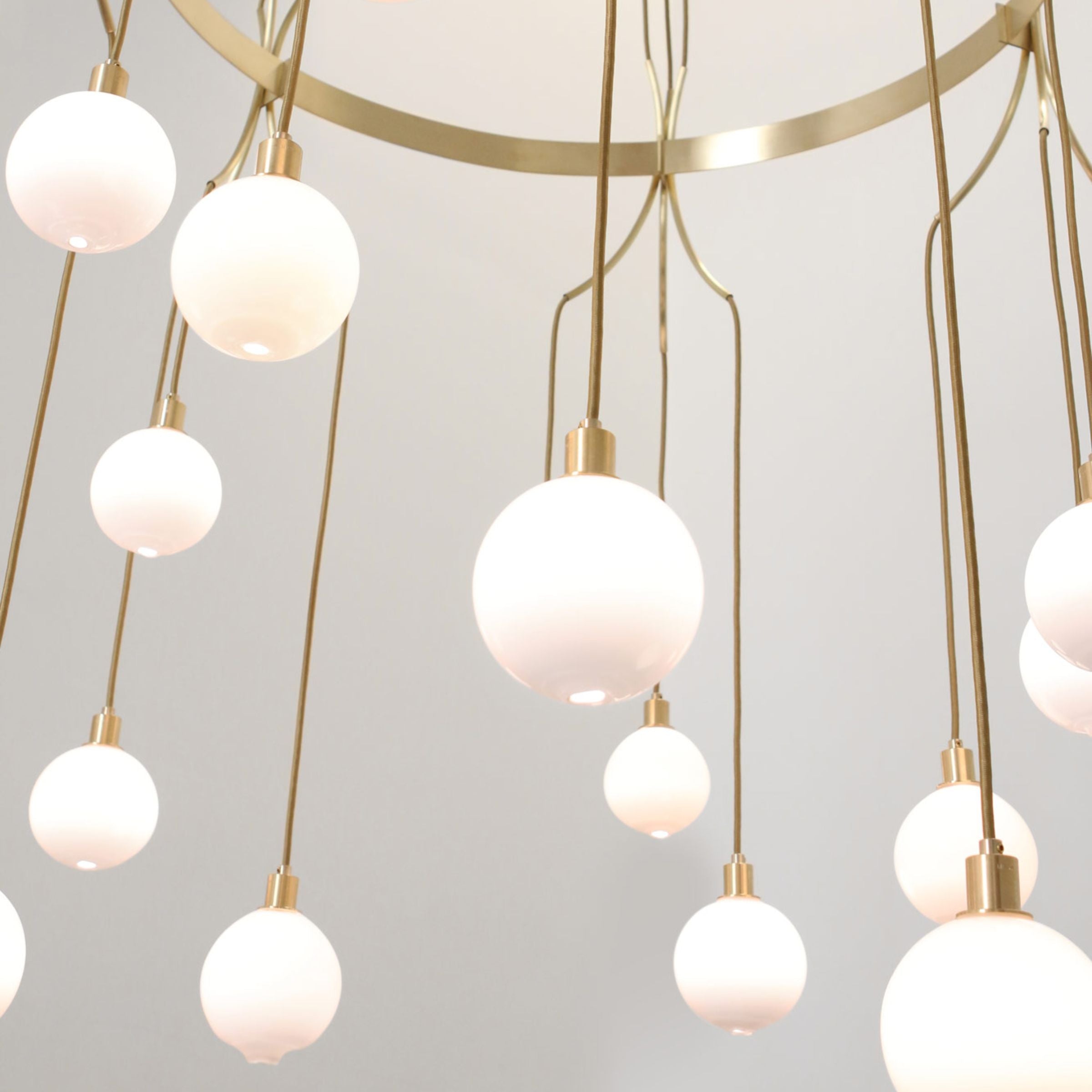 Seraph Pendant Lamp CY-DD-1031 - Pendant Lamps - ebarza Furniture UAE | Shop Modern Furniture in Abu Dhabi & Dubai - مفروشات ايبازرا في الامارات | تسوق اثاث عصري وديكورات مميزة في دبي وابوظبي