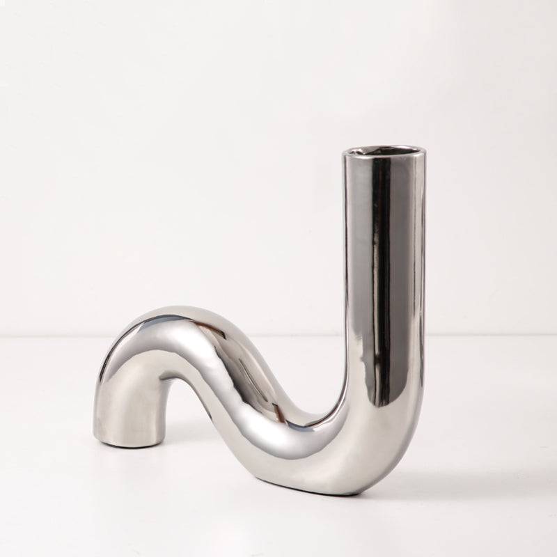 Silver Curved Ornament Fa-D21109 - Vases - ebarza Furniture UAE | Shop Modern Furniture in Abu Dhabi & Dubai - مفروشات ايبازرا في الامارات | تسوق اثاث عصري وديكورات مميزة في دبي وابوظبي