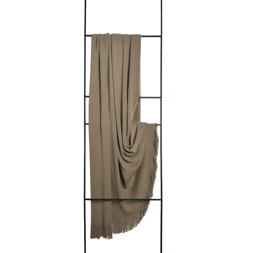 BEACON SKJG Rhea imitation cashmere blanket, soft and cozy throw in neutral color, perfect for relaxing or home decor.