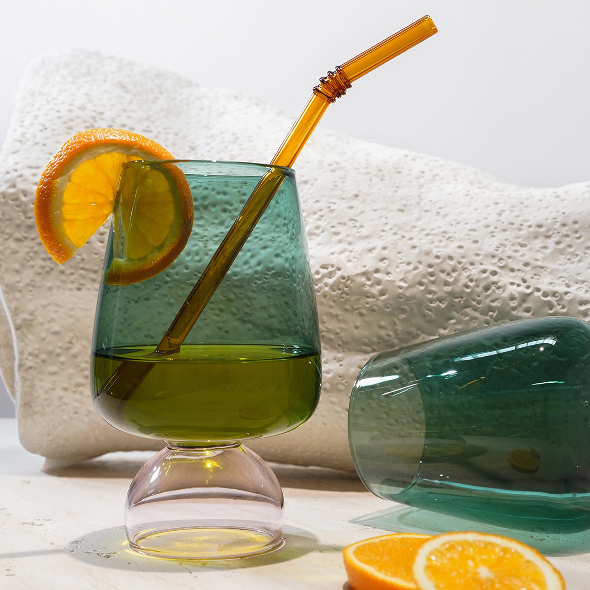 Solid amber straw 231173B - Drinkware - ebarza Furniture UAE | Shop Modern Furniture in Abu Dhabi & Dubai - مفروشات ايبازرا في الامارات | تسوق اثاث عصري وديكورات مميزة في دبي وابوظبي