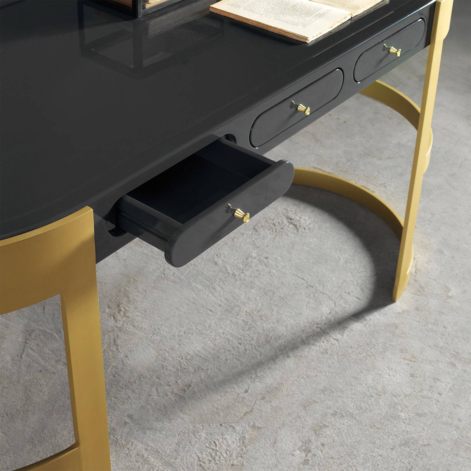 Tag Desk Tag-001 - Office Desks - ebarza Furniture UAE | Shop Modern Furniture in Abu Dhabi & Dubai - مفروشات ايبازرا في الامارات | تسوق اثاث عصري وديكورات مميزة في دبي وابوظبي