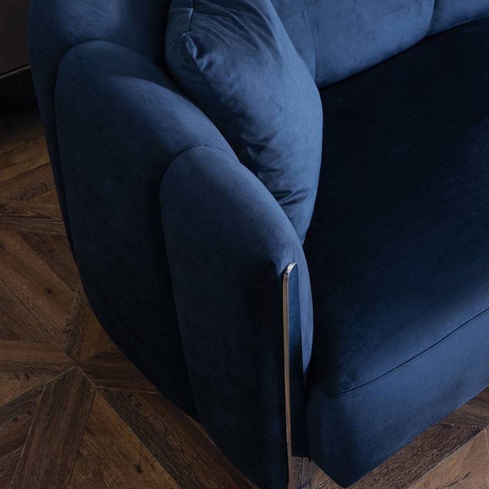 Ultra Armchair Ultra-Chair - Armchairs - ebarza Furniture UAE | Shop Modern Furniture in Abu Dhabi & Dubai - مفروشات ايبازرا في الامارات | تسوق اثاث عصري وديكورات مميزة في دبي وابوظبي