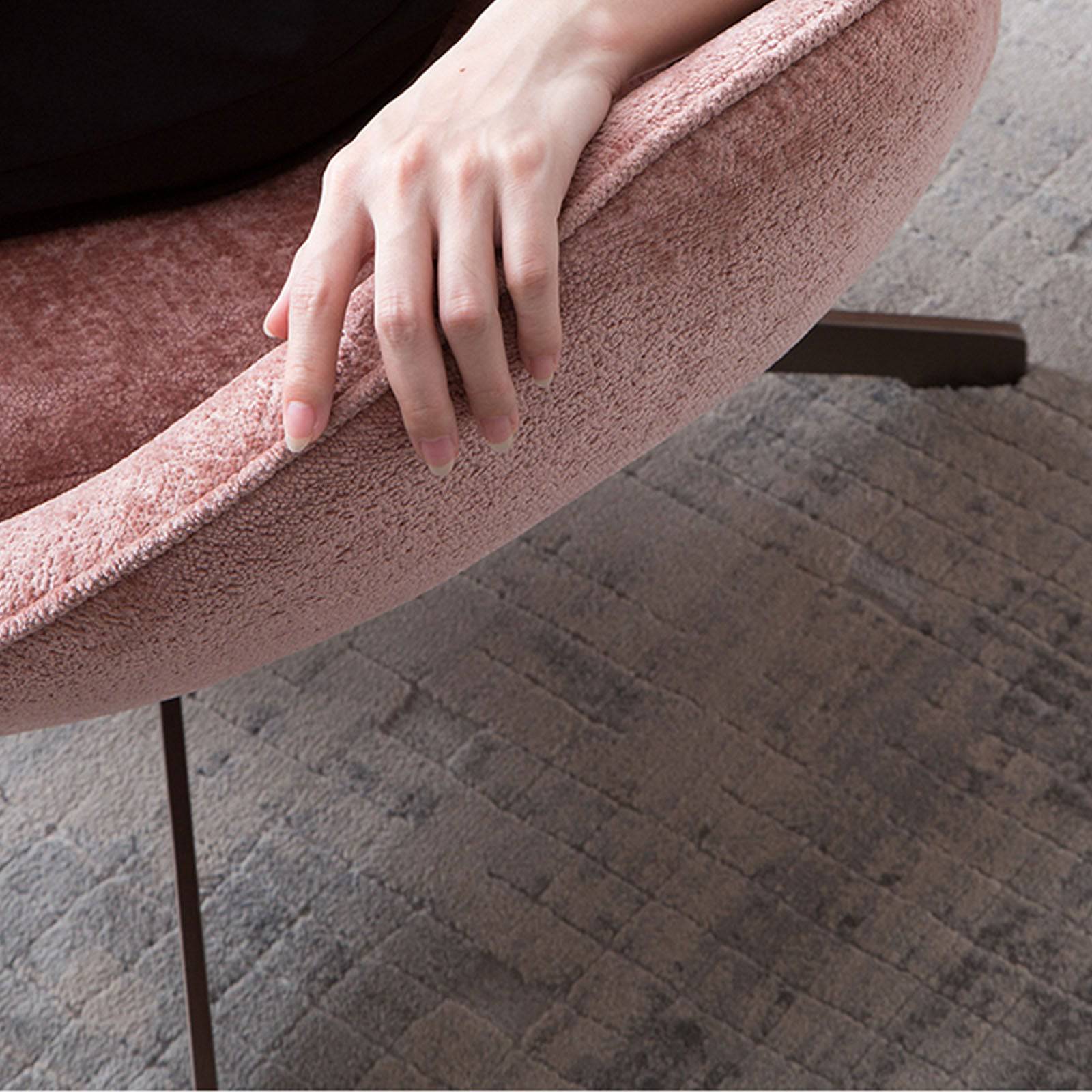 Vigo Swivel Lounge Chair Lc017-P - Lounge Chairs - ebarza Furniture UAE | Shop Modern Furniture in Abu Dhabi & Dubai - مفروشات ايبازرا في الامارات | تسوق اثاث عصري وديكورات مميزة في دبي وابوظبي