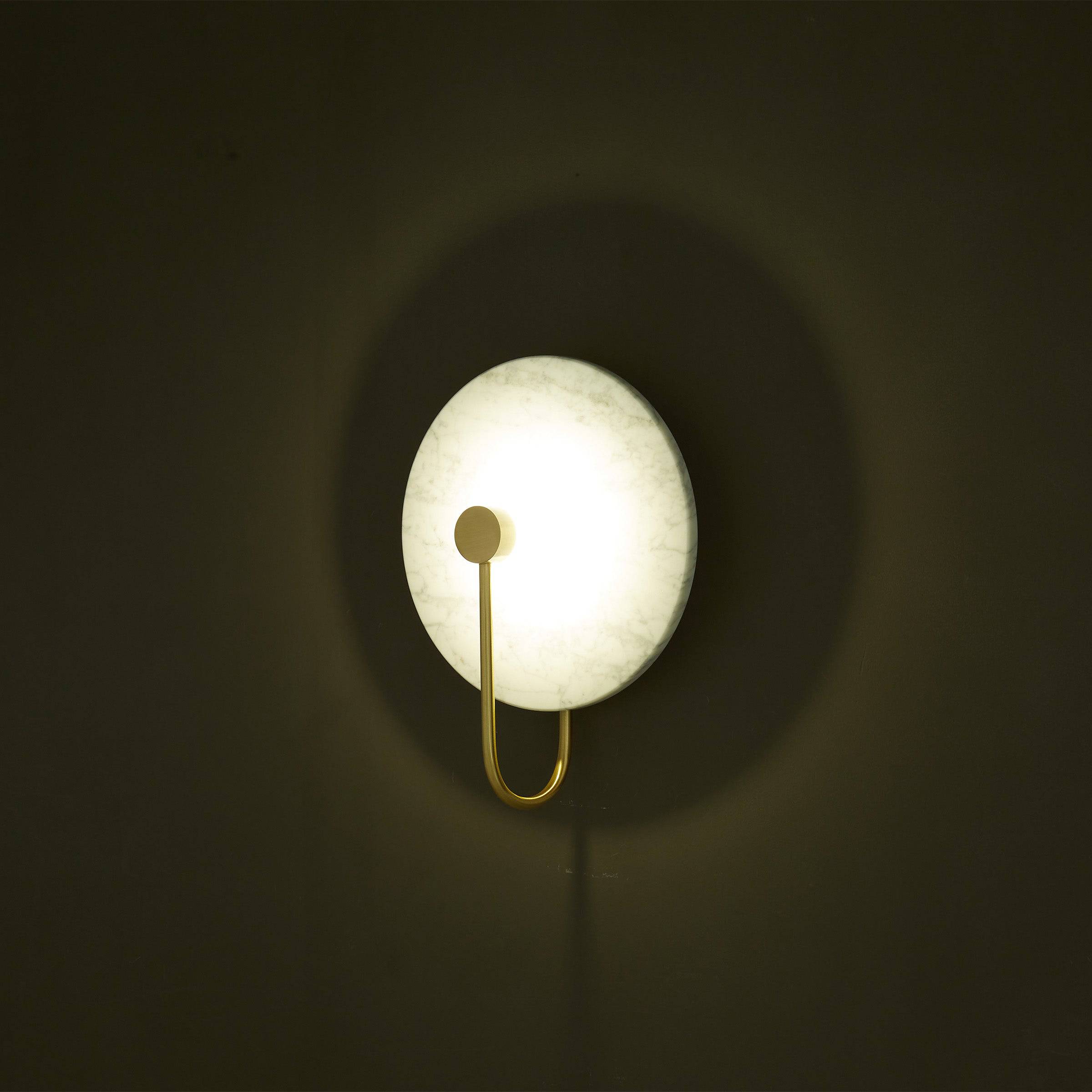 White Marble Wall Lamp 6615-We - Wall Lamps - ebarza Furniture UAE | Shop Modern Furniture in Abu Dhabi & Dubai - مفروشات ايبازرا في الامارات | تسوق اثاث عصري وديكورات مميزة في دبي وابوظبي