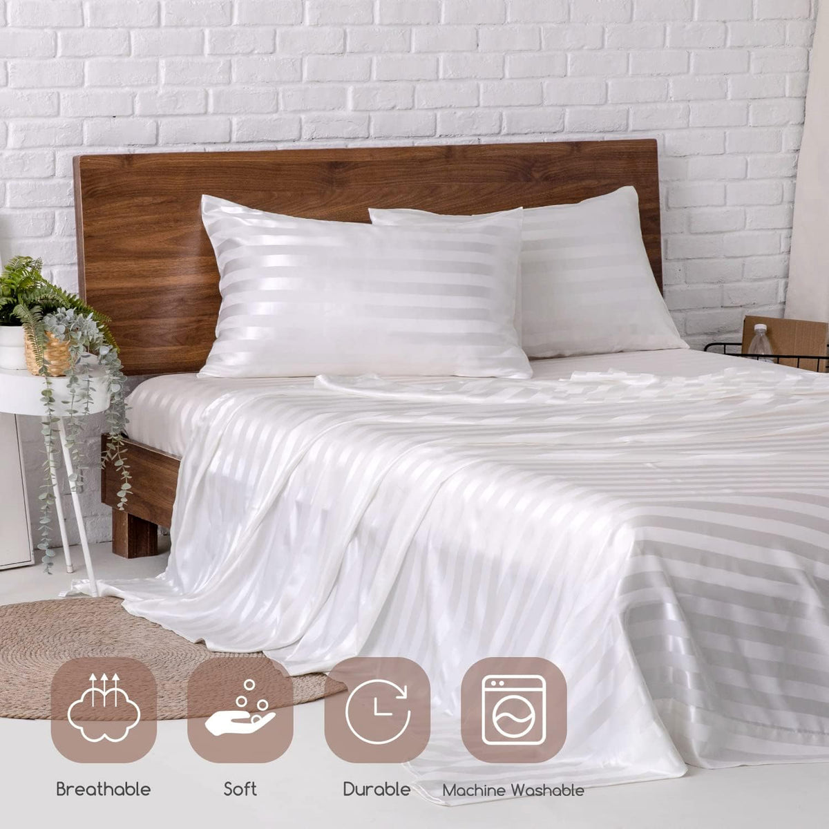 White natural bamboo double bedding set from BEACON with SRK 240TC, soft and breathable bedding for comfortable sleep.