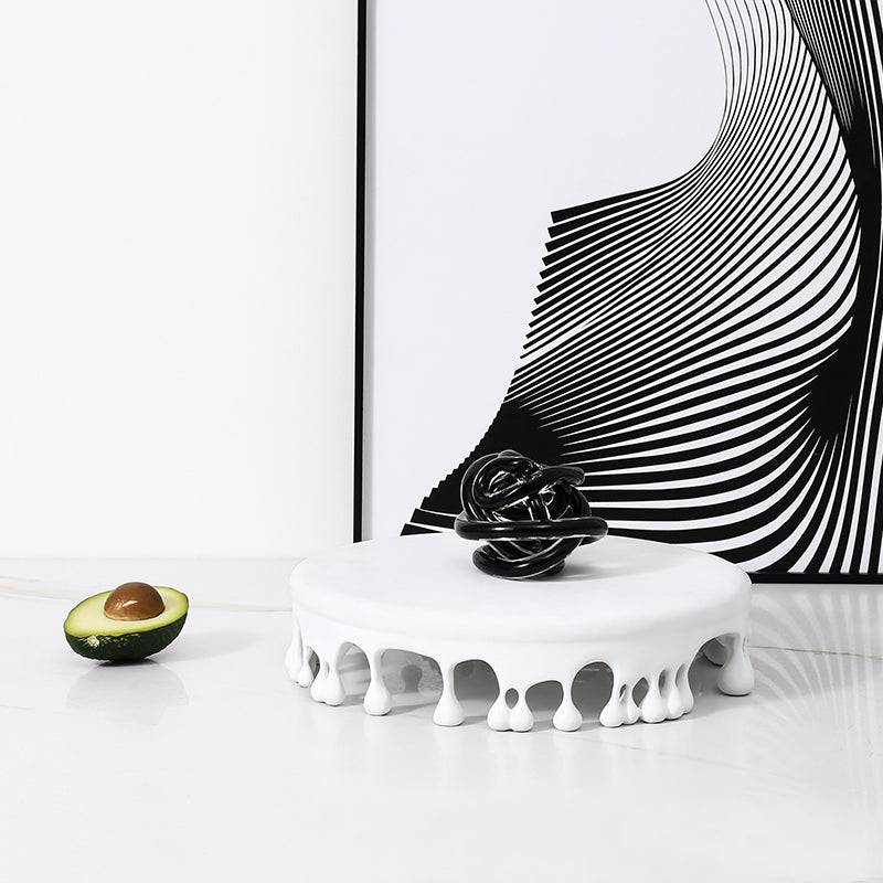 White Resin Pedestal Tray Fc-Sz2162B - Trays - ebarza Furniture UAE | Shop Modern Furniture in Abu Dhabi & Dubai - مفروشات ايبازرا في الامارات | تسوق اثاث عصري وديكورات مميزة في دبي وابوظبي