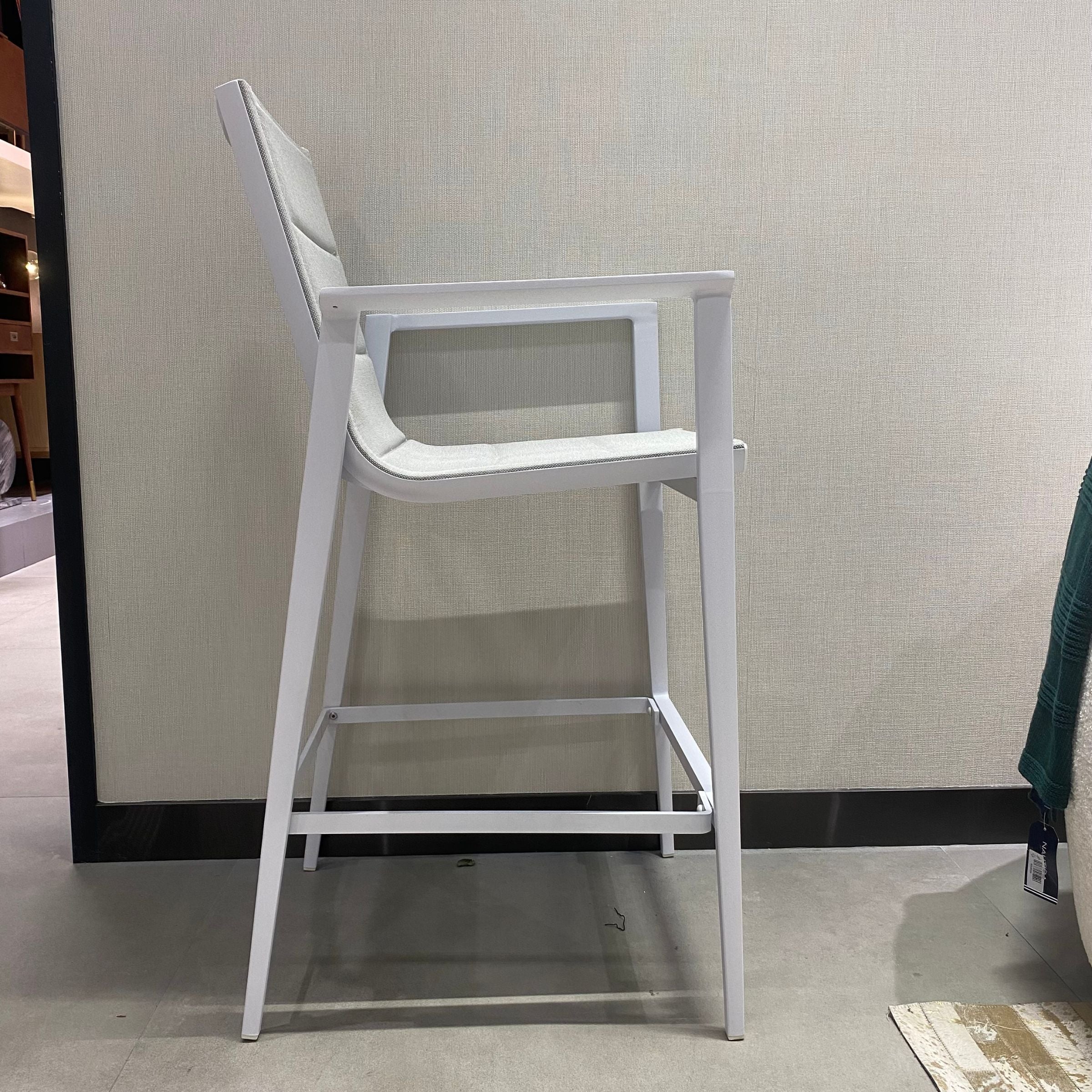 Display Item - Tango Aluminum Outdoor Bar Chair Aether-Bar-W-Chair Nakheel - Bar Stools - ebarza Furniture UAE | Shop Modern Furniture in Abu Dhabi & Dubai - مفروشات ايبازرا في الامارات | تسوق اثاث عصري وديكورات مميزة في دبي وابوظبي