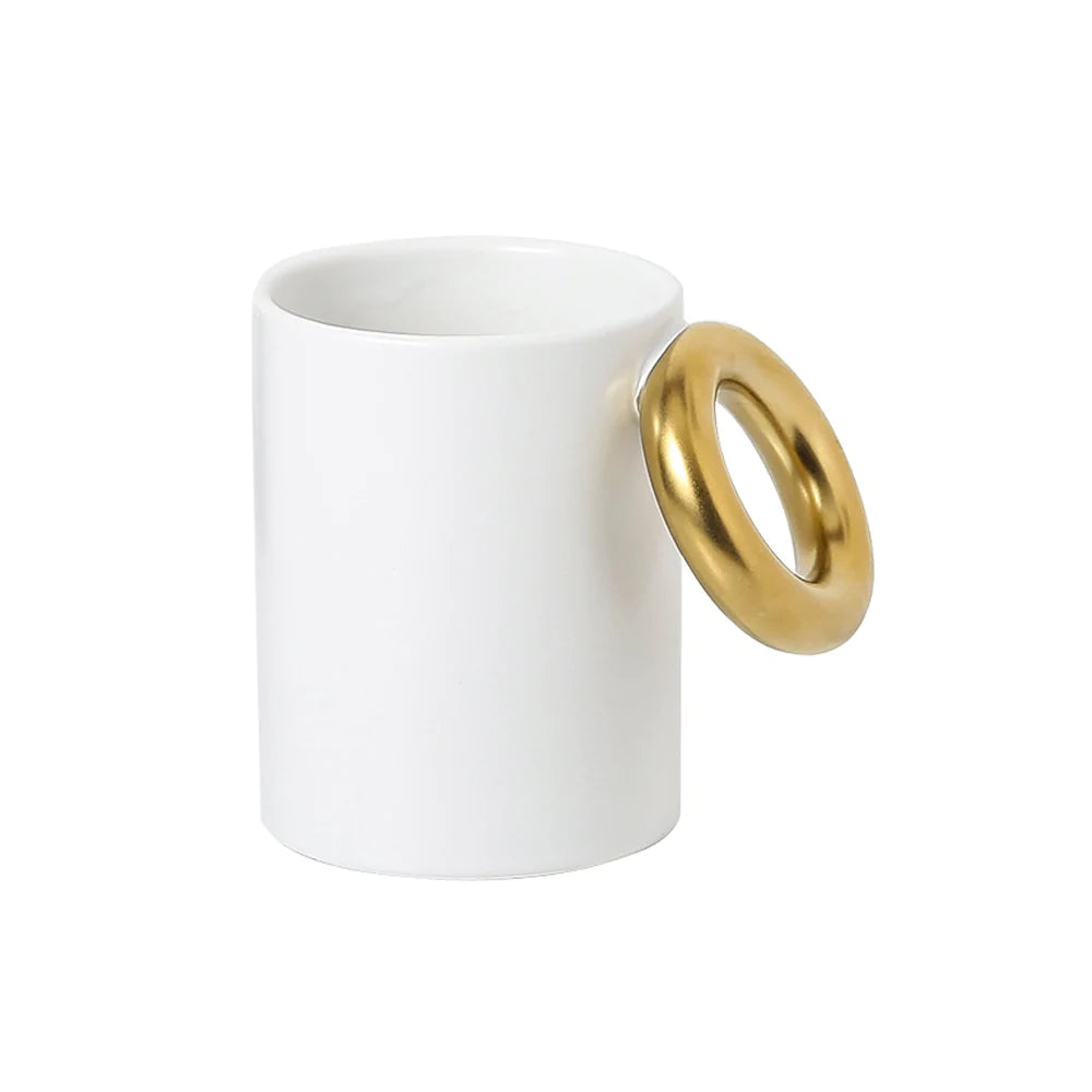 Ring Mug White Fd-D22006A - Mugs - ebarza Furniture UAE | Shop Modern Furniture in Abu Dhabi & Dubai - مفروشات ايبازرا في الامارات | تسوق اثاث عصري وديكورات مميزة في دبي وابوظبي