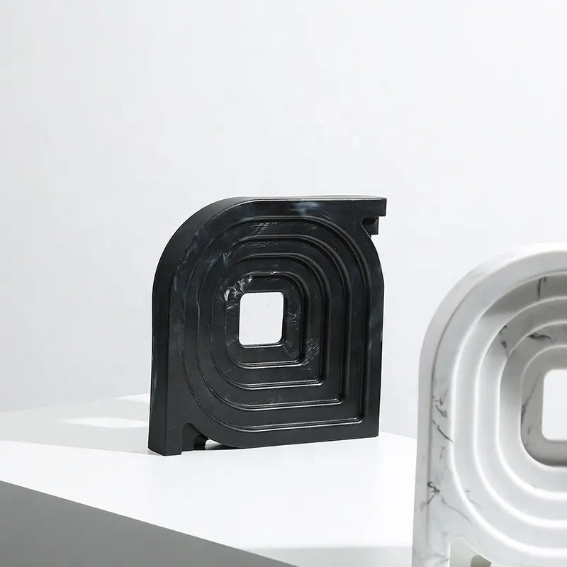 Square And Round Corner Ornaments Black Fc-Sz21105A - Home Decor Figurines - ebarza Furniture UAE | Shop Modern Furniture in Abu Dhabi & Dubai - مفروشات ايبازرا في الامارات | تسوق اثاث عصري وديكورات مميزة في دبي وابوظبي