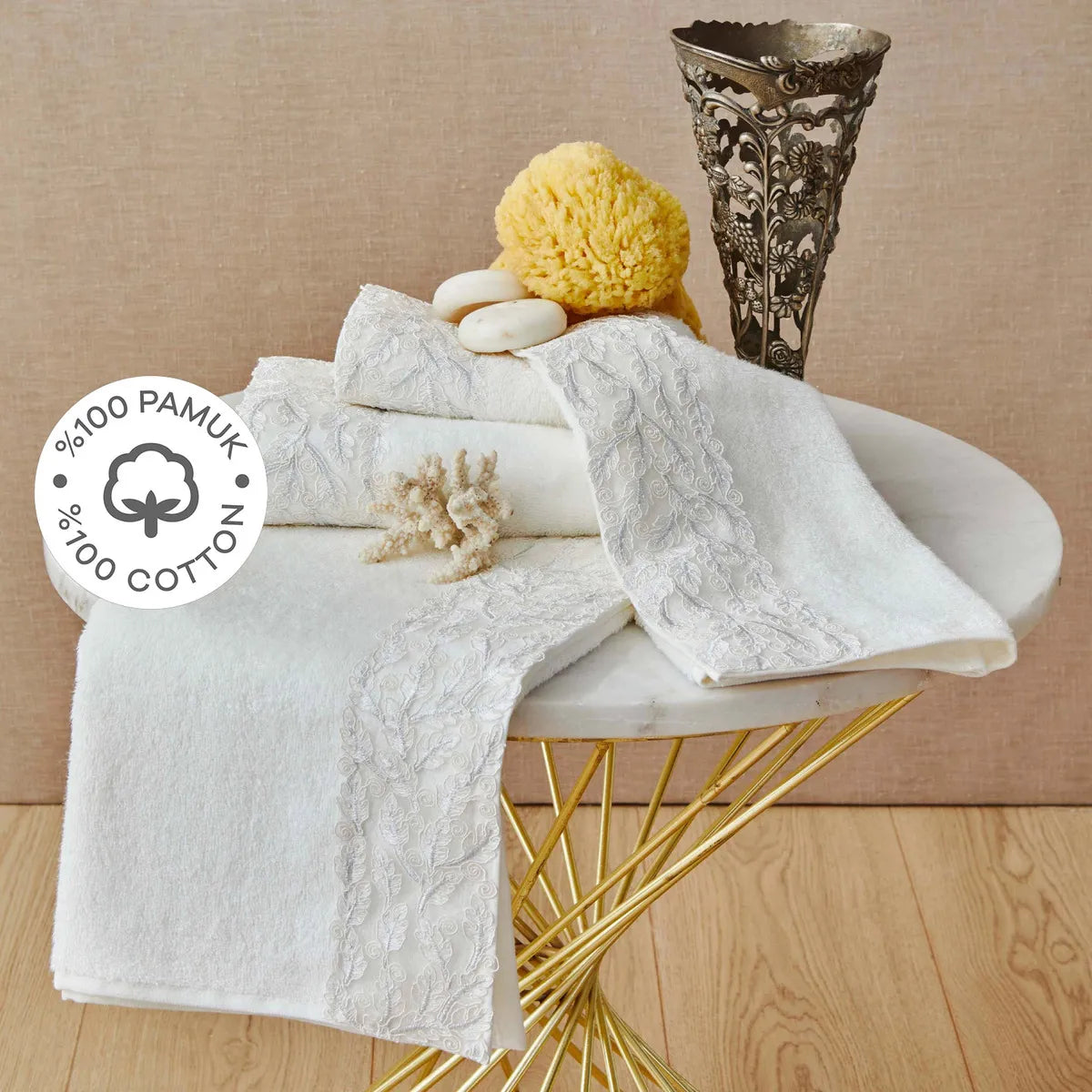 Karaca Home Plume Silver Offwhite 100% Cotton French Lace Towel Set 200.18.01.0424 - Towels - ebarza Furniture UAE | Shop Modern Furniture in Abu Dhabi & Dubai - مفروشات ايبازرا في الامارات | تسوق اثاث عصري وديكورات مميزة في دبي وابوظبي