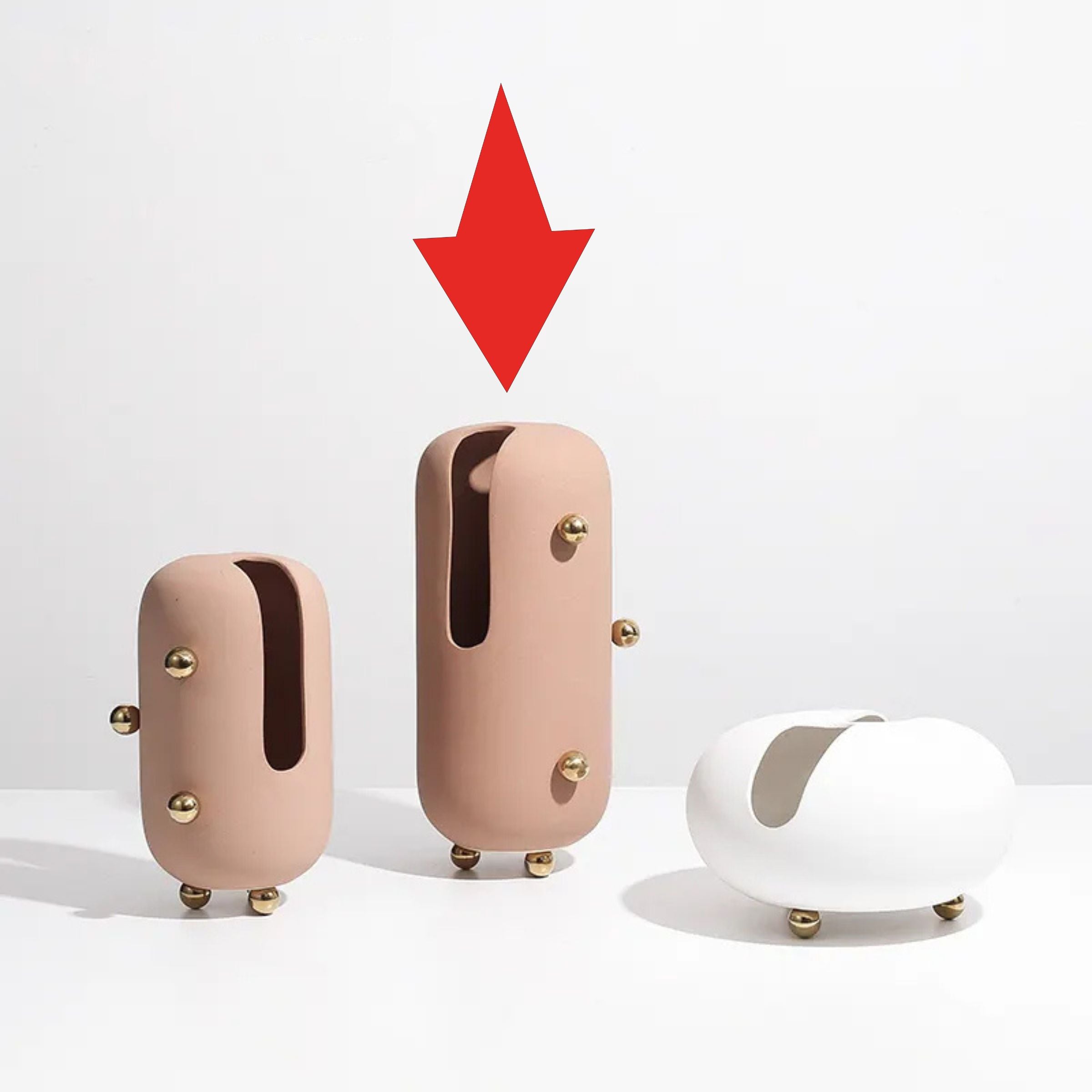 Blush Ceramic Vase With Gold Stainless Steel Detail Fd-D22064A - Vases - ebarza Furniture UAE | Shop Modern Furniture in Abu Dhabi & Dubai - مفروشات ايبازرا في الامارات | تسوق اثاث عصري وديكورات مميزة في دبي وابوظبي