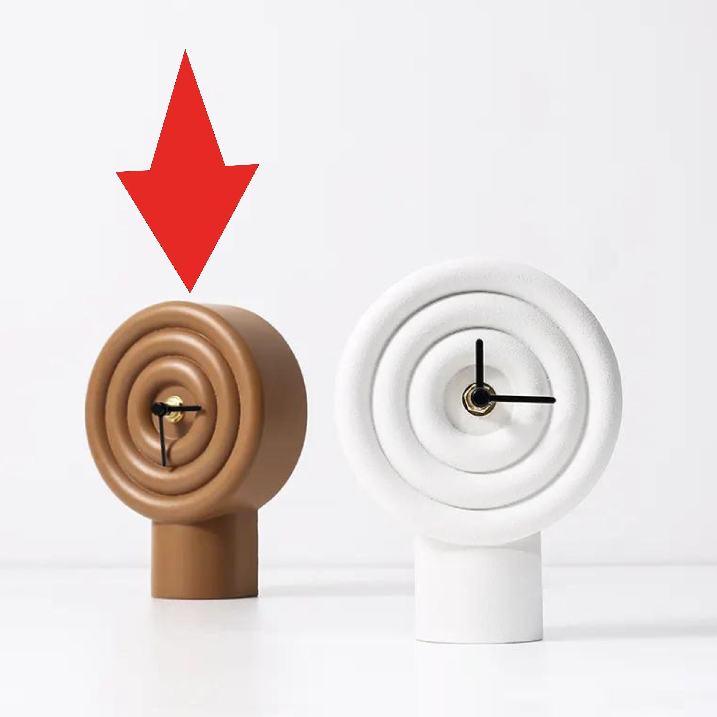 Brown Resin Table Clock Fc-Sz2177B - Clocks - ebarza Furniture UAE | Shop Modern Furniture in Abu Dhabi & Dubai - مفروشات ايبازرا في الامارات | تسوق اثاث عصري وديكورات مميزة في دبي وابوظبي