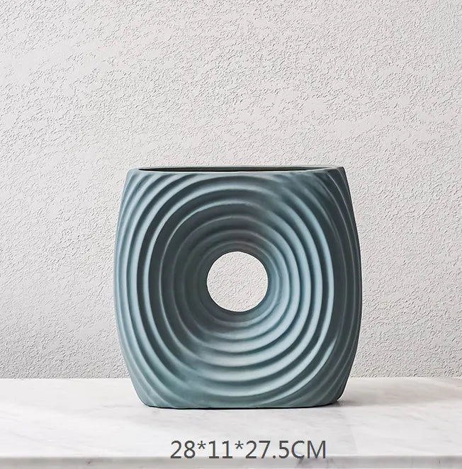 Circle Pattern Vase-Gray B Fa-D21059B - Vases - ebarza Furniture UAE | Shop Modern Furniture in Abu Dhabi & Dubai - مفروشات ايبازرا في الامارات | تسوق اثاث عصري وديكورات مميزة في دبي وابوظبي