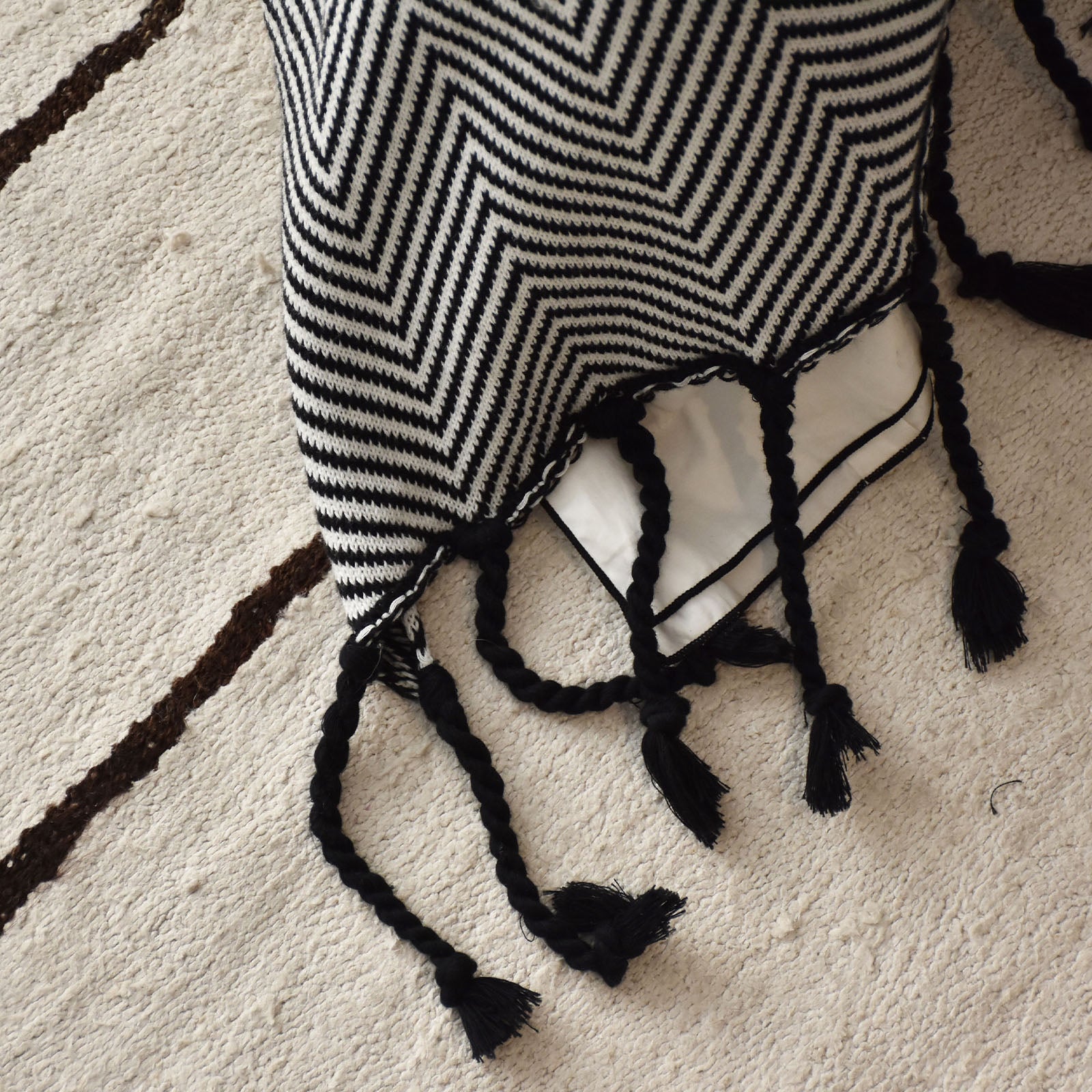 Loos Full Bedding Set Ebb-018 - Bedding - ebarza Furniture UAE | Shop Modern Furniture in Abu Dhabi & Dubai - مفروشات ايبازرا في الامارات | تسوق اثاث عصري وديكورات مميزة في دبي وابوظبي