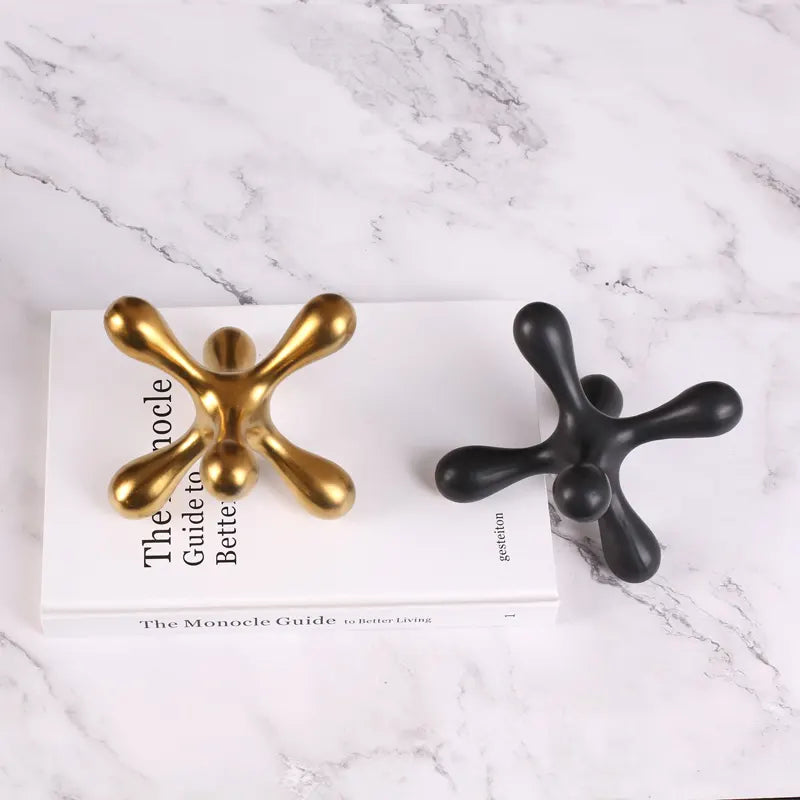 Golden Hexagonal Decoration - B Fa-D2021B - Home Decor Figurines - ebarza Furniture UAE | Shop Modern Furniture in Abu Dhabi & Dubai - مفروشات ايبازرا في الامارات | تسوق اثاث عصري وديكورات مميزة في دبي وابوظبي