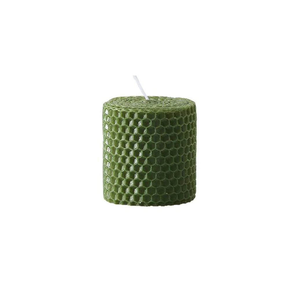 Honeycomb Pattern Candle - Small Fc-Ftj031C - Candles - ebarza Furniture UAE | Shop Modern Furniture in Abu Dhabi & Dubai - مفروشات ايبازرا في الامارات | تسوق اثاث عصري وديكورات مميزة في دبي وابوظبي