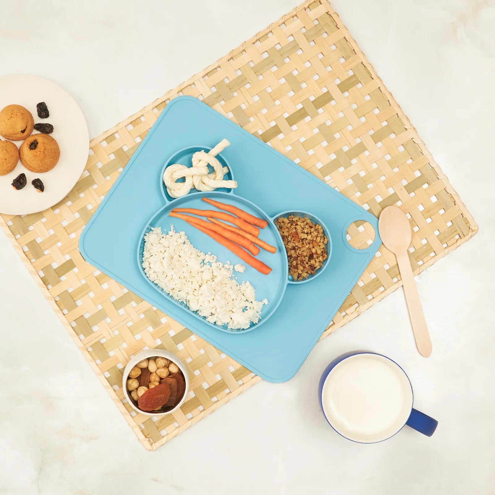 Karaca Bear Food Plate 153.03.06.6604 - Plates - ebarza Furniture UAE | Shop Modern Furniture in Abu Dhabi & Dubai - مفروشات ايبازرا في الامارات | تسوق اثاث عصري وديكورات مميزة في دبي وابوظبي