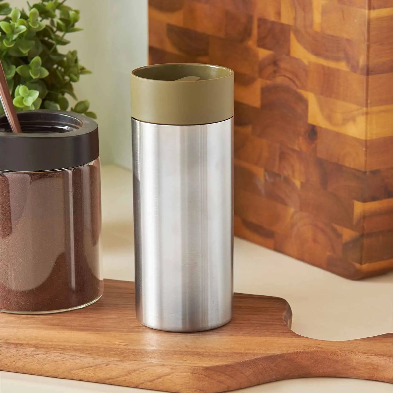 Karaca Bottom Green Thermos 350 Ml 153.03.06.5669 - Drinkware - ebarza Furniture UAE | Shop Modern Furniture in Abu Dhabi & Dubai - مفروشات ايبازرا في الامارات | تسوق اثاث عصري وديكورات مميزة في دبي وابوظبي