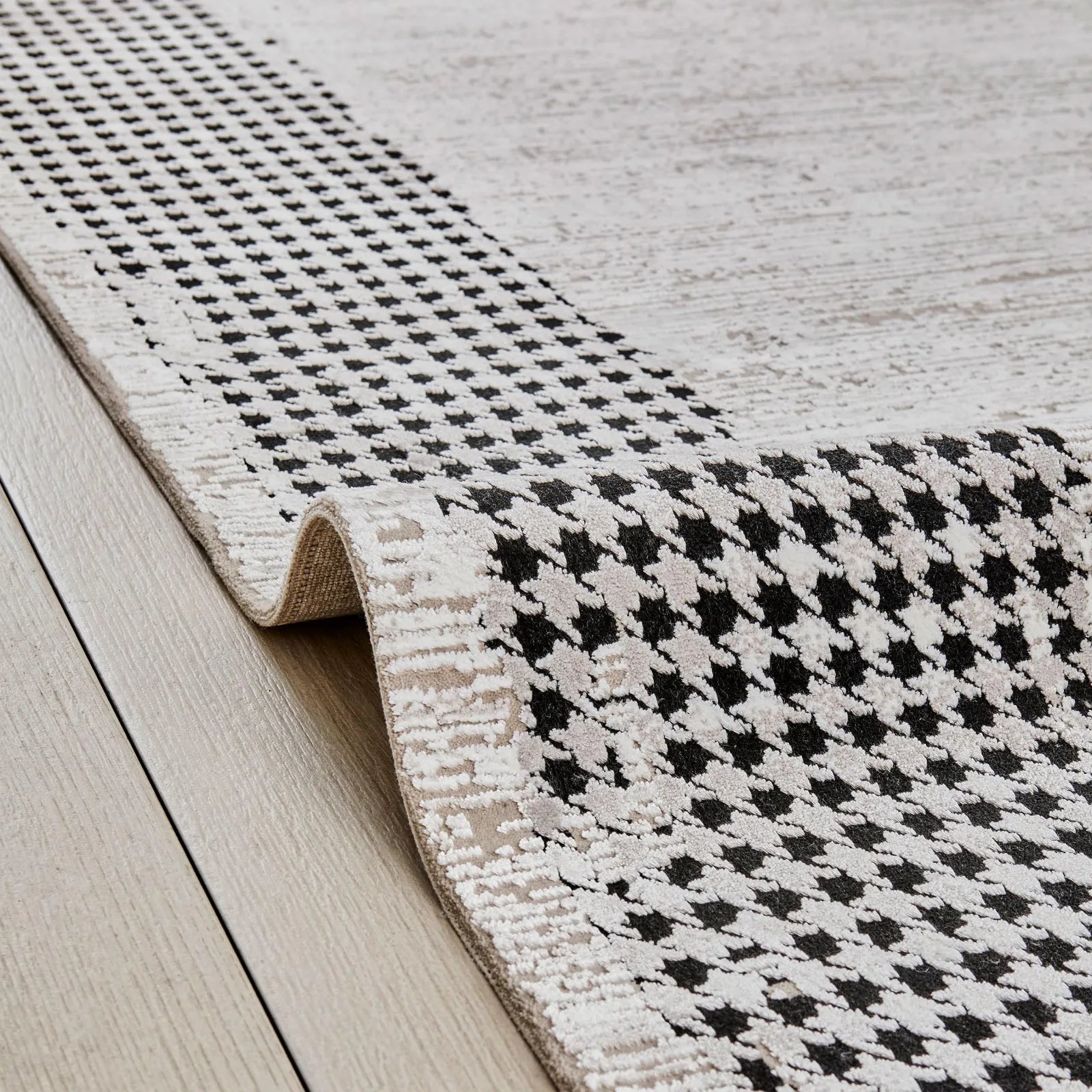 Karaca Cashmere Rug Viscose Premium Crowbar(Viskon Kazayagi) 80X300 Cm Carpet 200.19.01.0783 - Rugs - ebarza Furniture UAE | Shop Modern Furniture in Abu Dhabi & Dubai - مفروشات ايبازرا في الامارات | تسوق اثاث عصري وديكورات مميزة في دبي وابوظبي