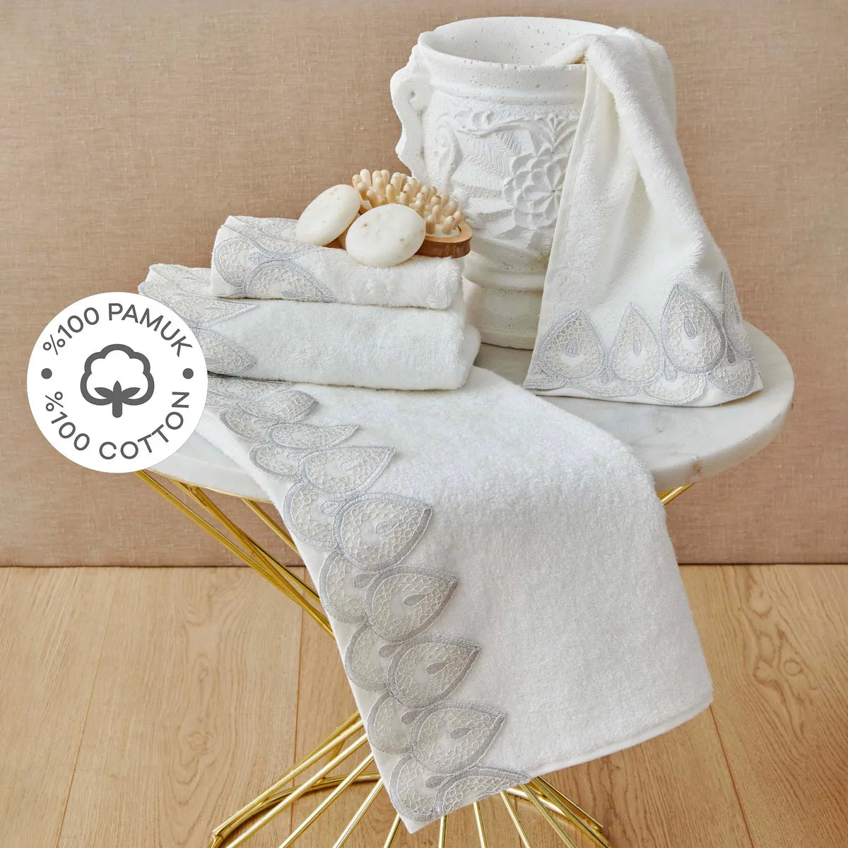 Karaca Home Fidelle Silver 100% Cotton Off White French Lace Towel Set 200.18.01.0426 - Towels - ebarza Furniture UAE | Shop Modern Furniture in Abu Dhabi & Dubai - مفروشات ايبازرا في الامارات | تسوق اثاث عصري وديكورات مميزة في دبي وابوظبي