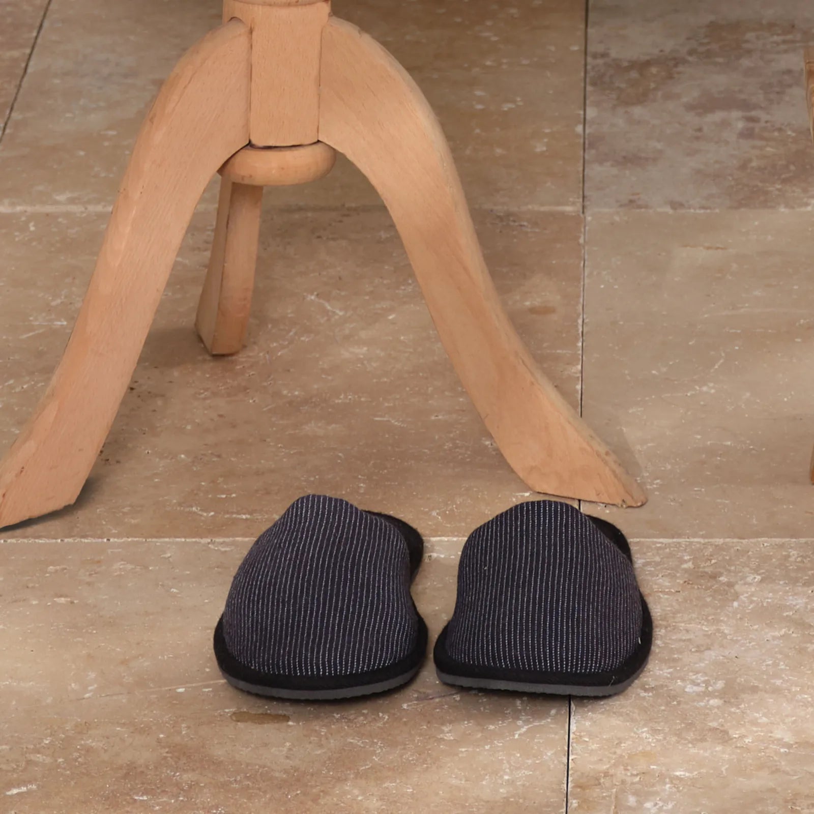 Karaca Home Luan Navy Blue 100% Cotton Slippers O/S 200.20.01.0572 - Slippers - ebarza Furniture UAE | Shop Modern Furniture in Abu Dhabi & Dubai - مفروشات ايبازرا في الامارات | تسوق اثاث عصري وديكورات مميزة في دبي وابوظبي