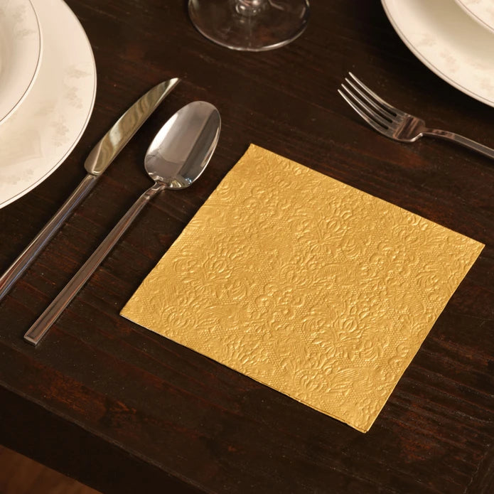 Karaca Home New Year Elegance Gold 20 Pcs Paper Napkin 300.22.02.1033 - Napkins - ebarza Furniture UAE | Shop Modern Furniture in Abu Dhabi & Dubai - مفروشات ايبازرا في الامارات | تسوق اثاث عصري وديكورات مميزة في دبي وابوظبي