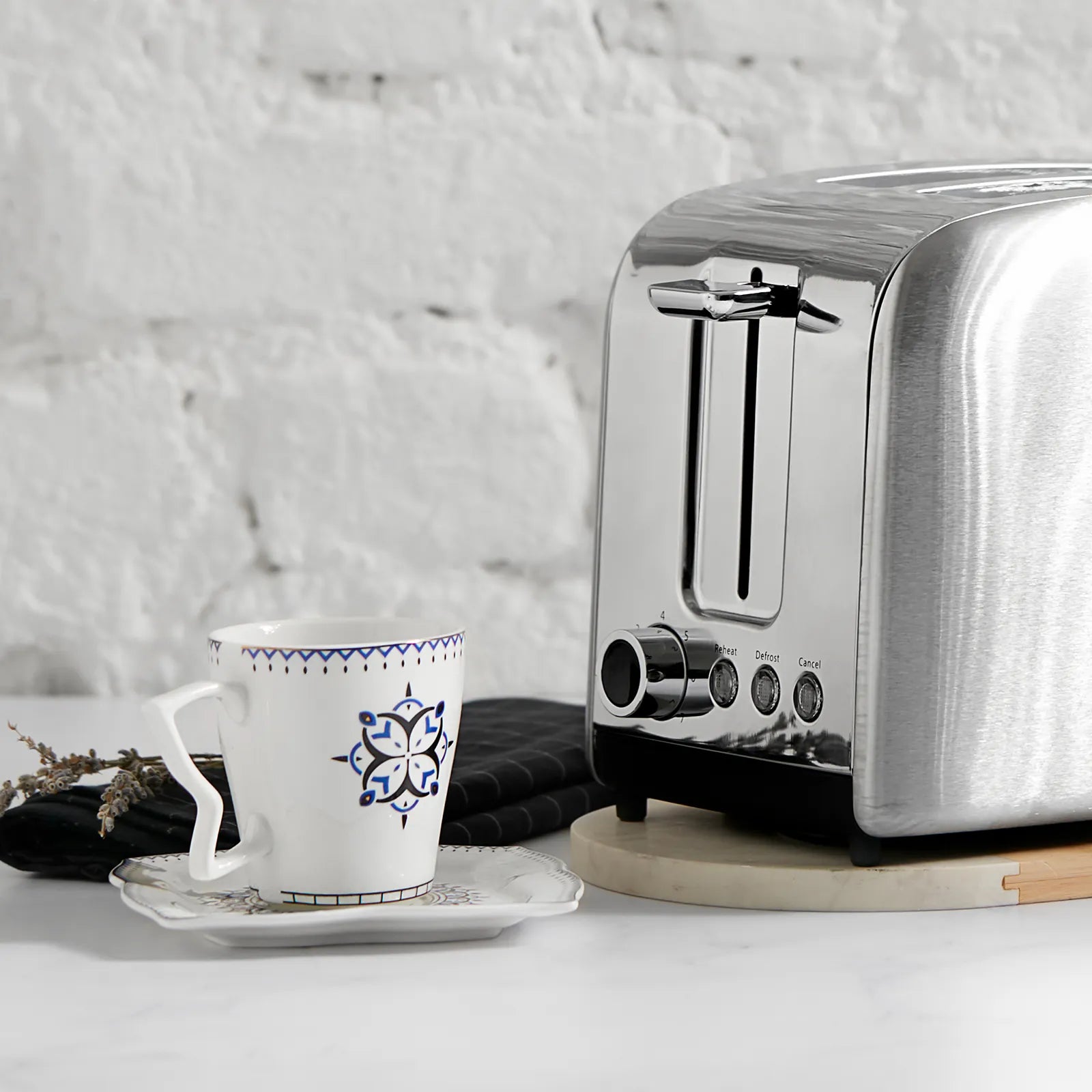 Karaca Inox Toaster 8501 153.01.06.4966 - Kitchen Appliances - ebarza Furniture UAE | Shop Modern Furniture in Abu Dhabi & Dubai - مفروشات ايبازرا في الامارات | تسوق اثاث عصري وديكورات مميزة في دبي وابوظبي