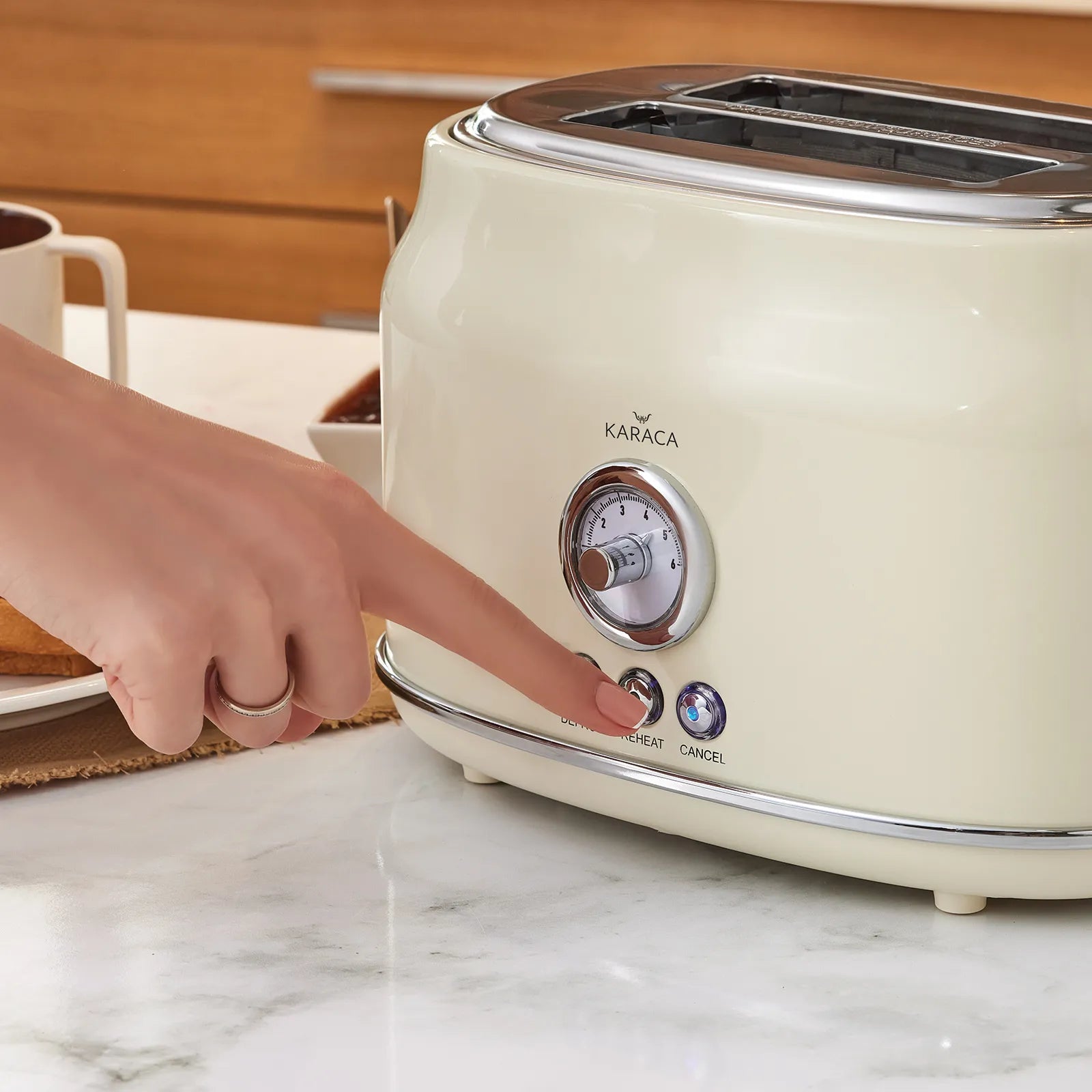 Karaca Retro Toaster Cream 153.03.06.5141 - Kitchen Appliances - ebarza Furniture UAE | Shop Modern Furniture in Abu Dhabi & Dubai - مفروشات ايبازرا في الامارات | تسوق اثاث عصري وديكورات مميزة في دبي وابوظبي