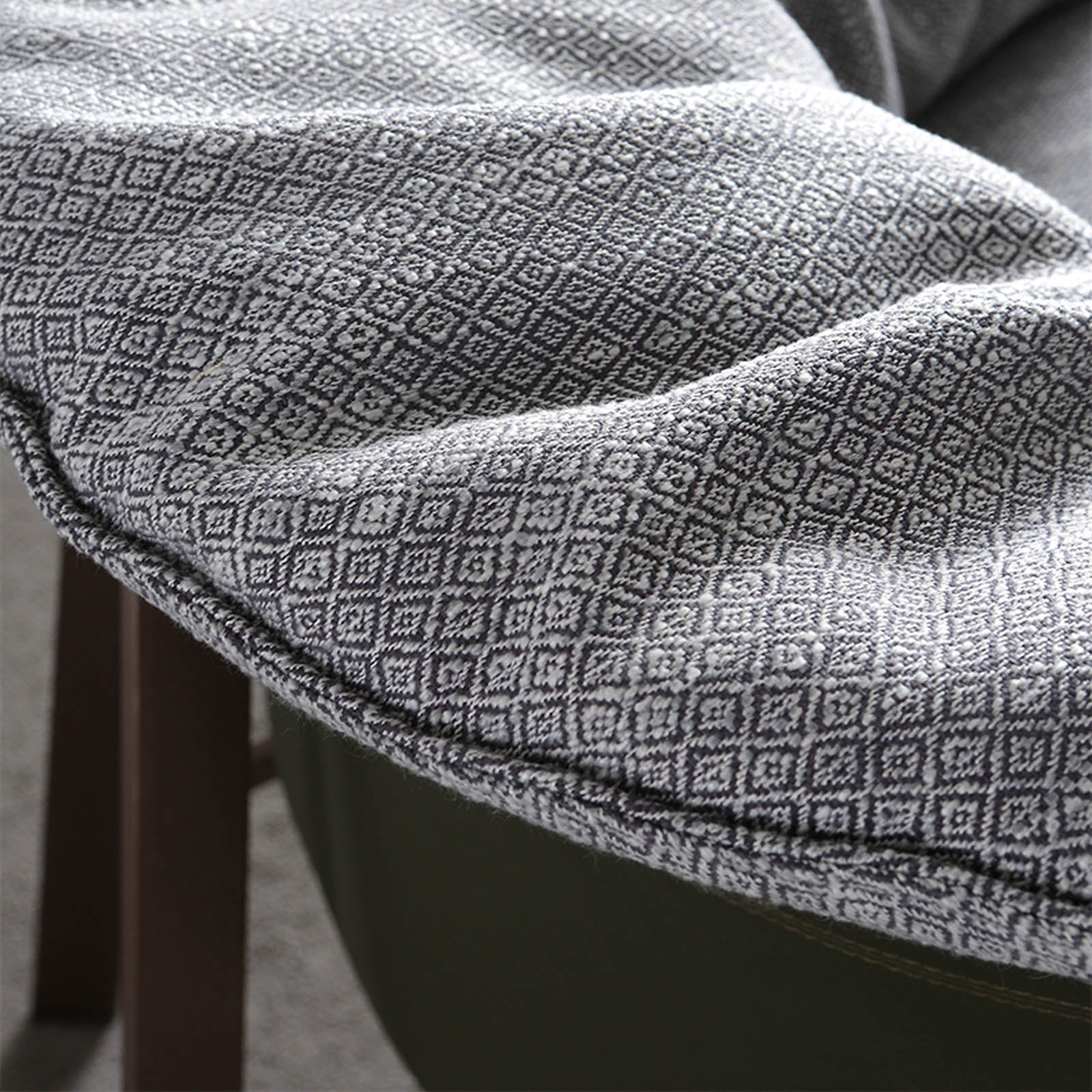 Parma Lounge Chair Lc036 - Lounge Chairs - ebarza Furniture UAE | Shop Modern Furniture in Abu Dhabi & Dubai - مفروشات ايبازرا في الامارات | تسوق اثاث عصري وديكورات مميزة في دبي وابوظبي