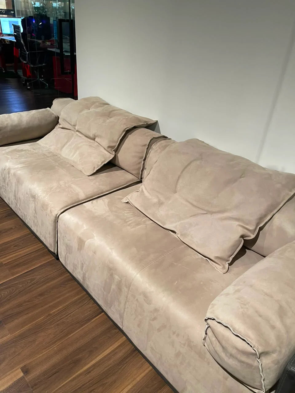 Display item - Motoo 4 Seater Sofa Sf066-4 - Yas