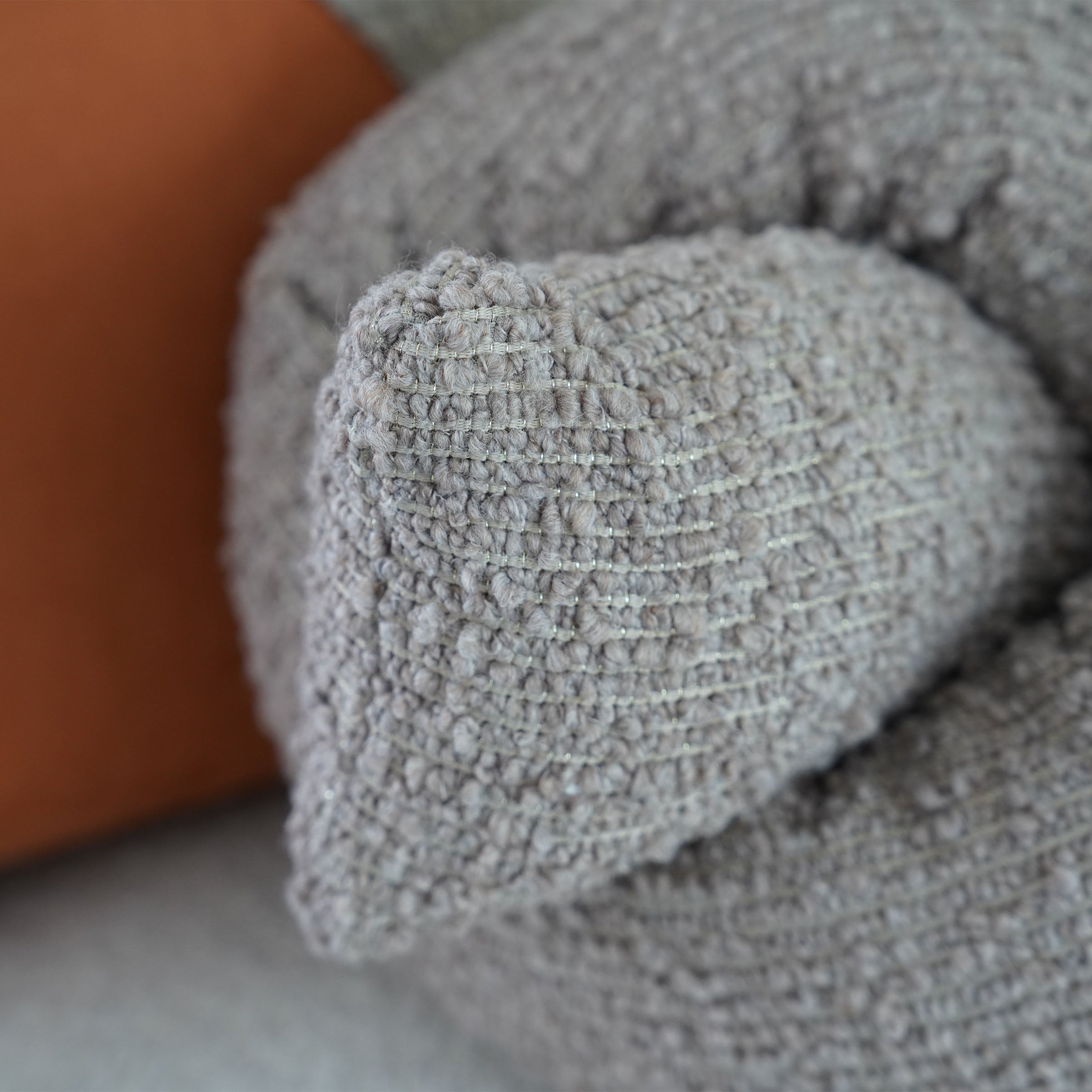 Beacon Schreyer special-shaped cushion, 15x135cm with filling, featuring unique design and vibrant fabric for decorative comfort.