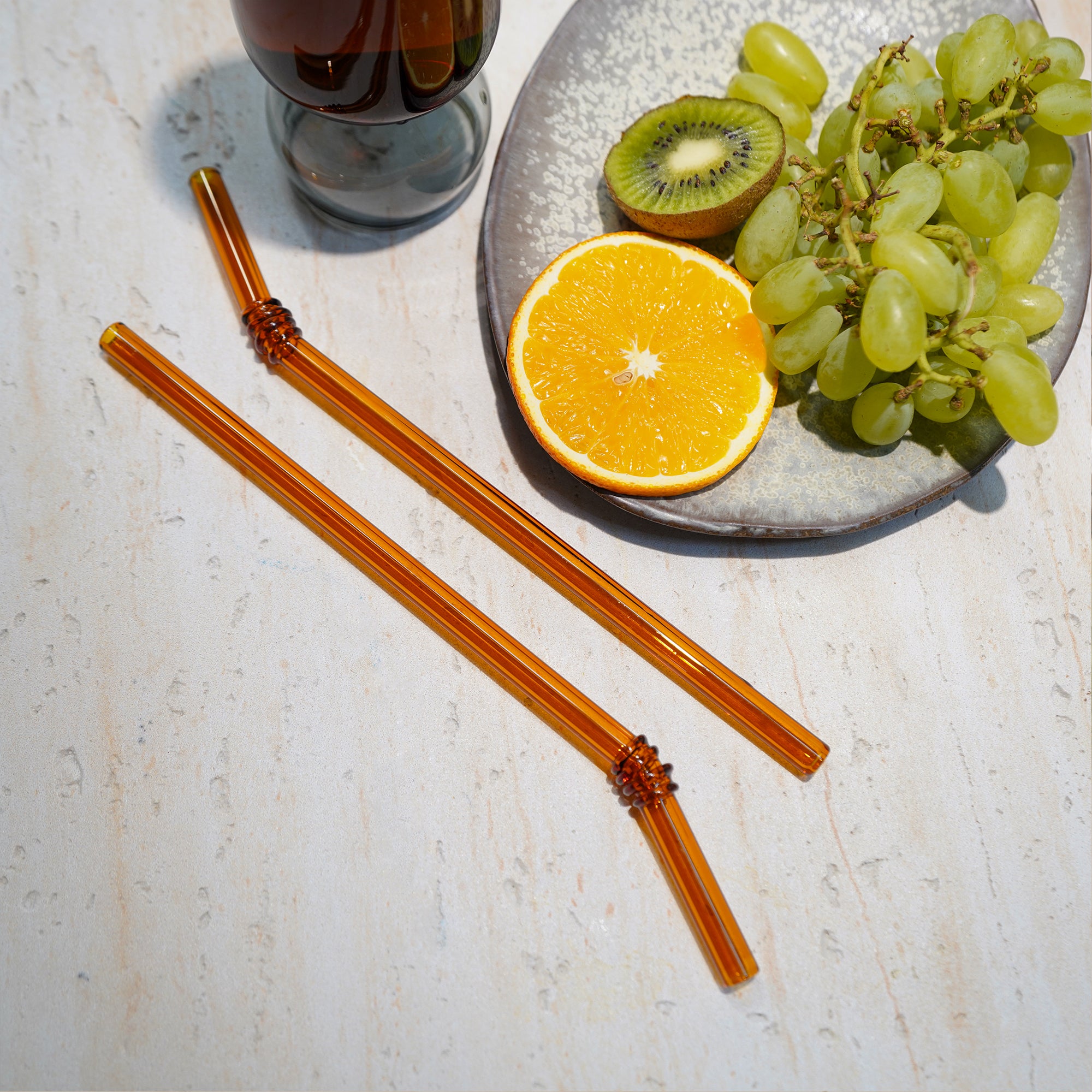 Solid amber straw 231173B