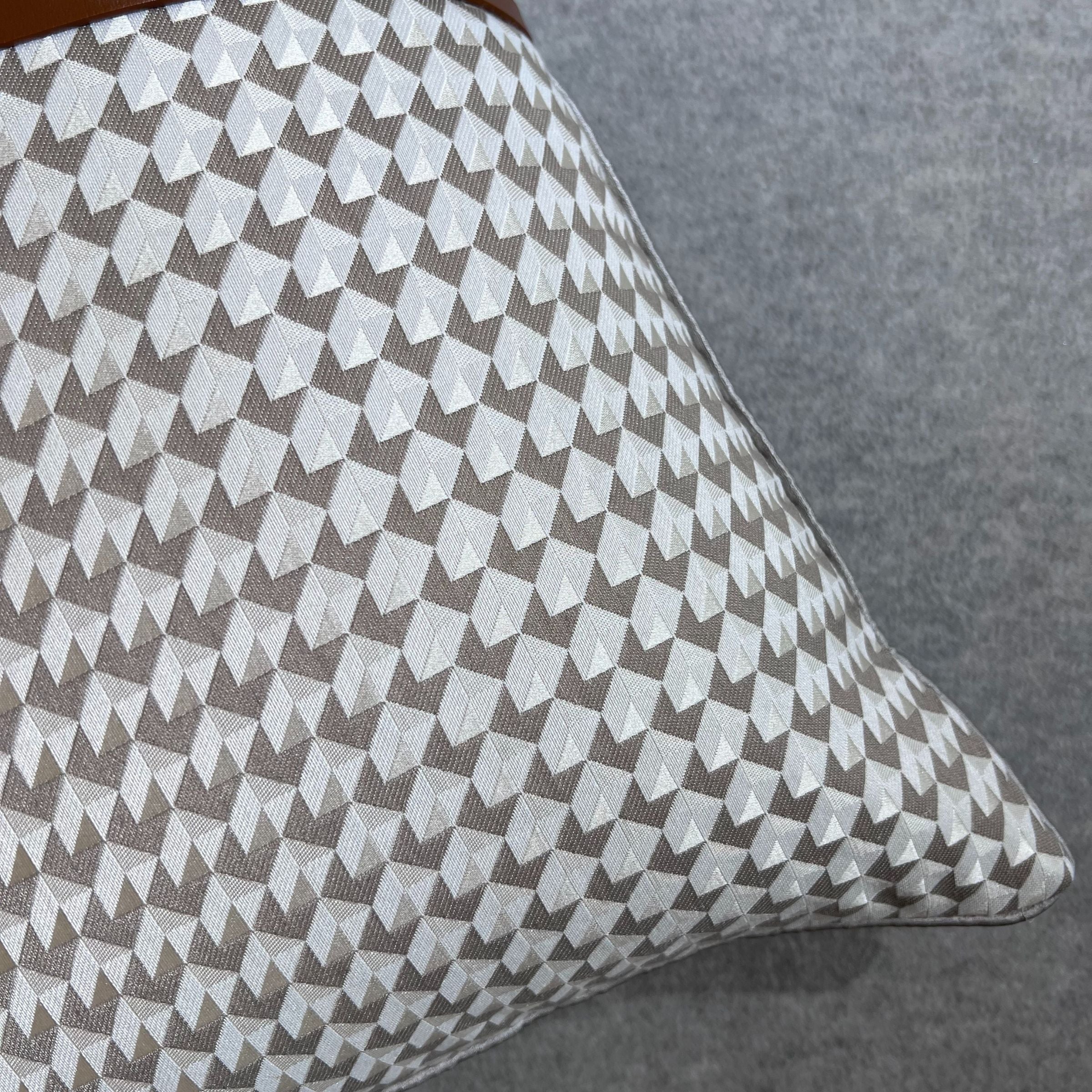 30*60 Peleg Jacquard Cushion - ECC095 -  Cushions - ebarza Furniture UAE | Shop Modern Furniture in Abu Dhabi & Dubai - مفروشات ايبازرا في الامارات | تسوق اثاث عصري وديكورات مميزة في دبي وابوظبي