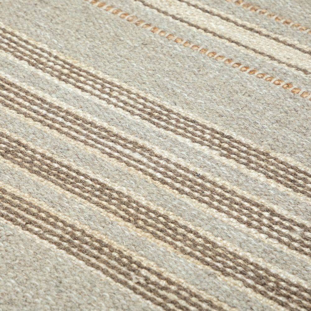 300X200 Cm Hand Woven Wool Rug Oxtend-Otd-01-Xl -  Rugs | سجادة صوف منسوجة يدويًا 300 × 200 سم - ebarza Furniture UAE | Shop Modern Furniture in Abu Dhabi & Dubai - مفروشات ايبازرا في الامارات | تسوق اثاث عصري وديكورات مميزة في دبي وابوظبي
