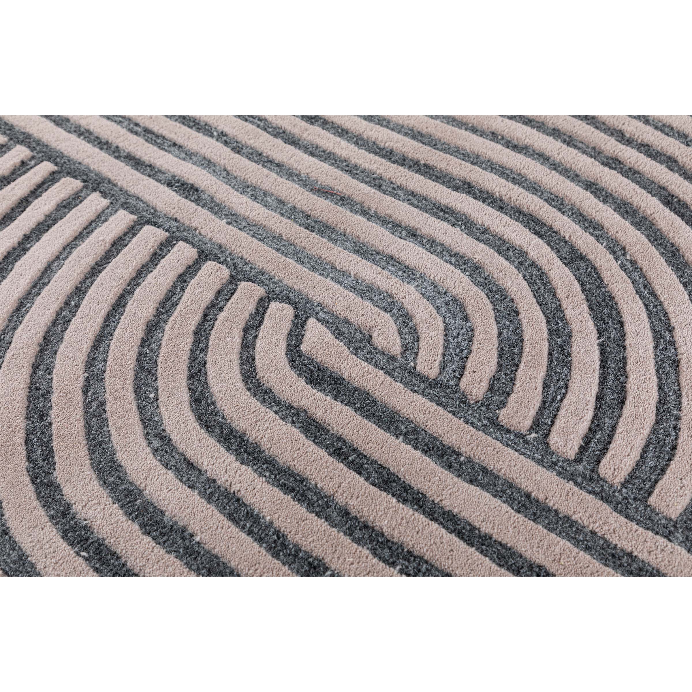 Beige and brown wool rug measuring 300x200 cm from Javi, featuring a soft textured surface and intricate pattern.