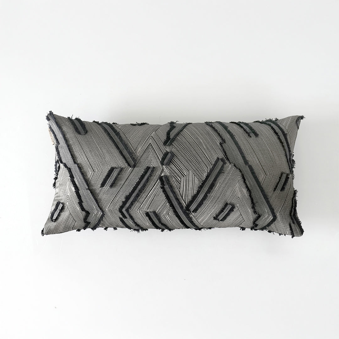 30x60cm SKJI Salter Jacquard Cushion ECC146 -  Cushions - ebarza Furniture UAE | Shop Modern Furniture in Abu Dhabi & Dubai - مفروشات ايبازرا في الامارات | تسوق اثاث عصري وديكورات مميزة في دبي وابوظبي