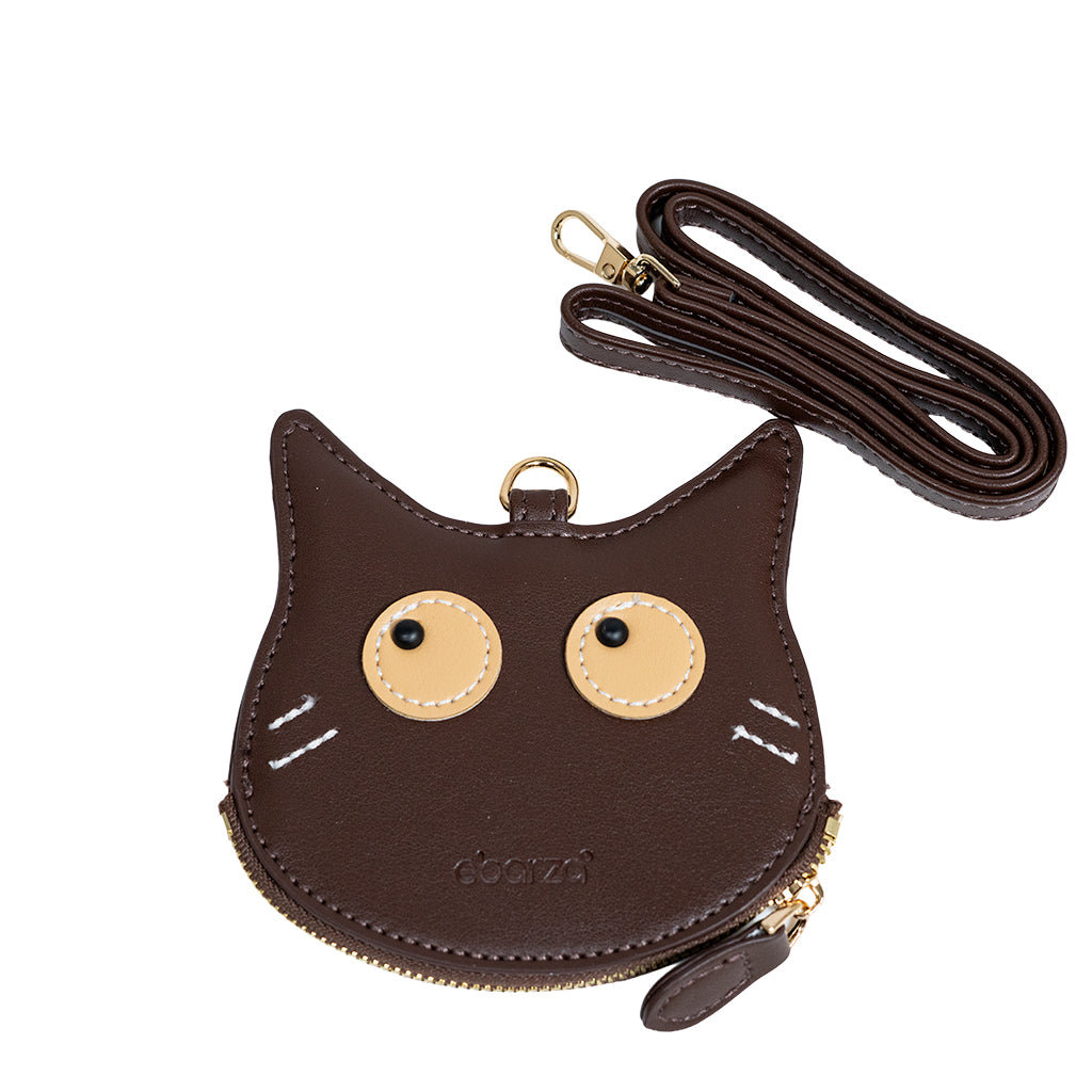 BEACON keychain 004 featuring a sleek, compact design with the brand logo, ideal for holding keys securely.
