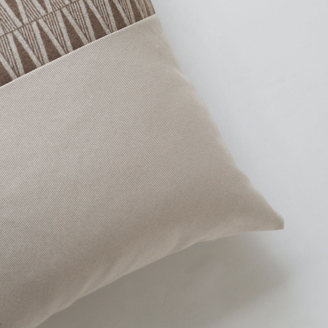 45*45cm Ebarza Warrenna Stitched Cushion ECC155